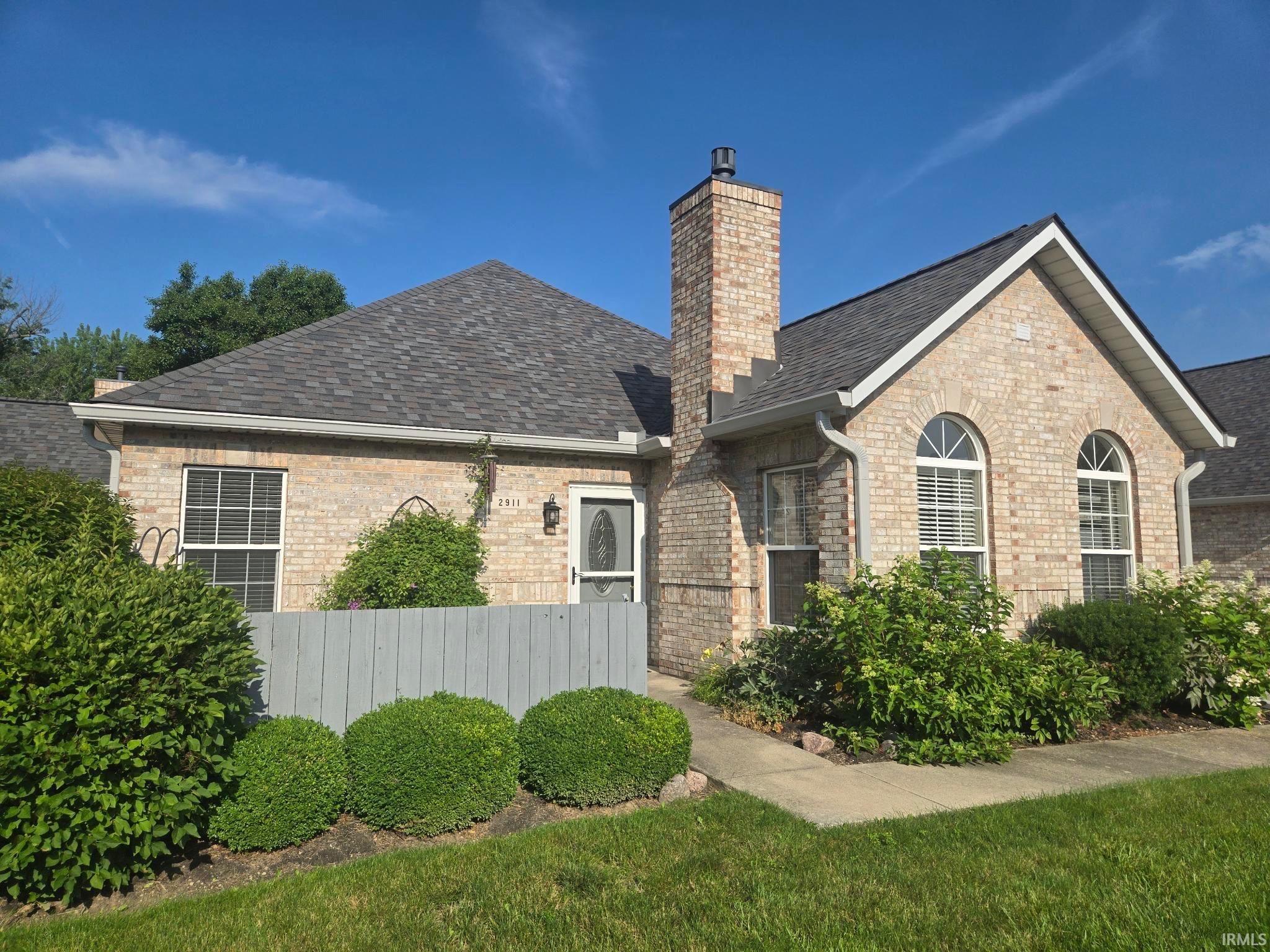 2911 W Applewood Court — photo