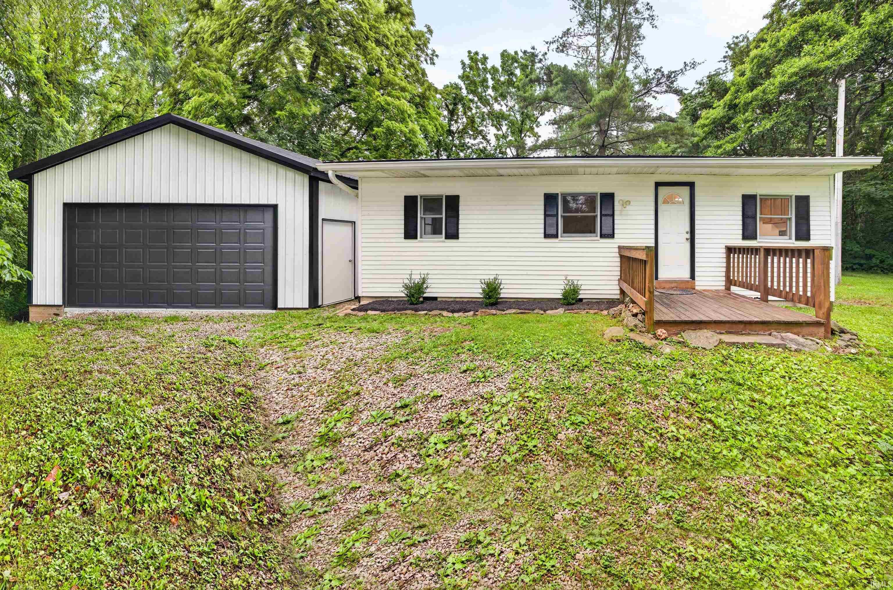 6352 W Woodland Road — photo