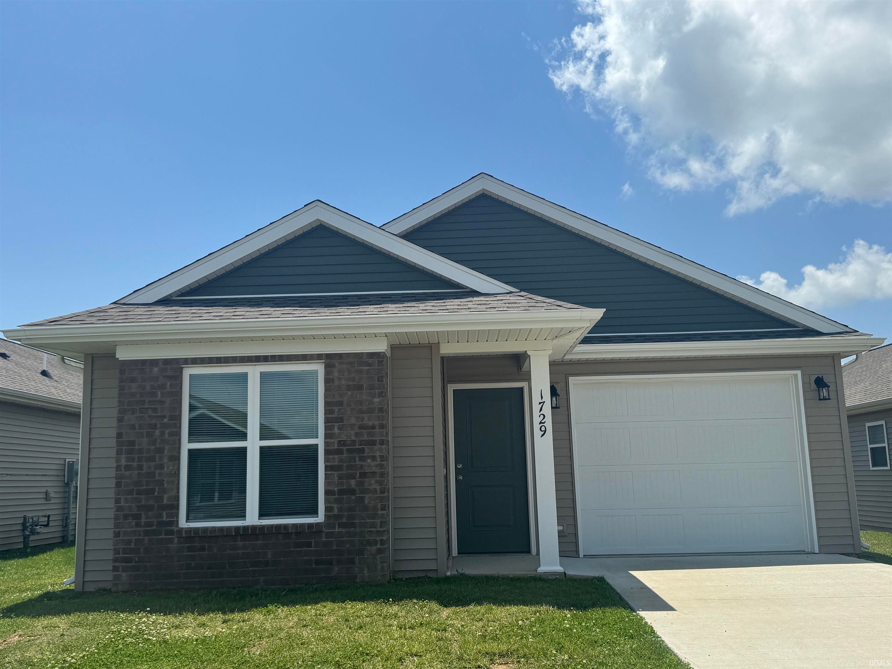 1729 W Rose Court — photo
