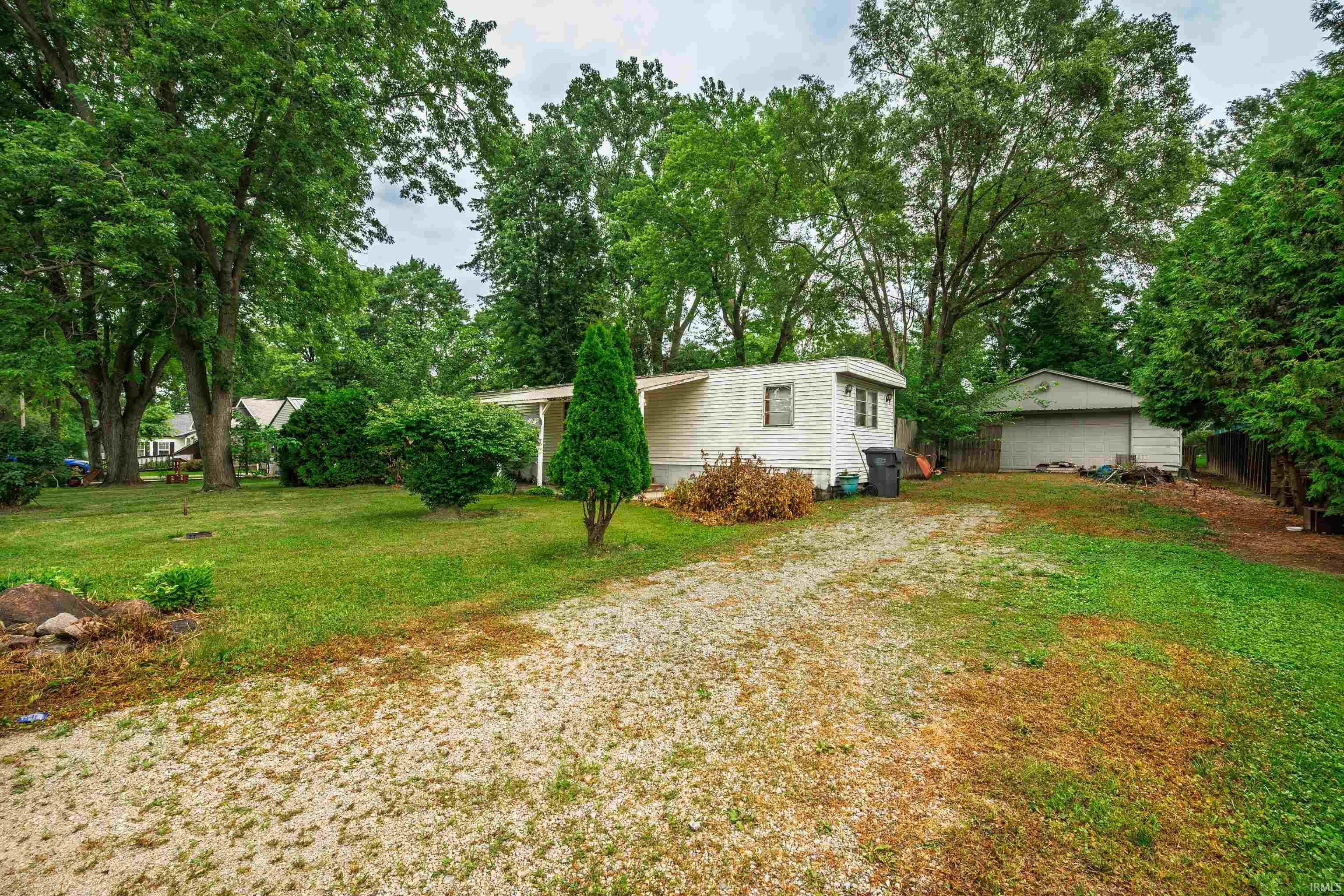1608 S Woodruff Drive — photo