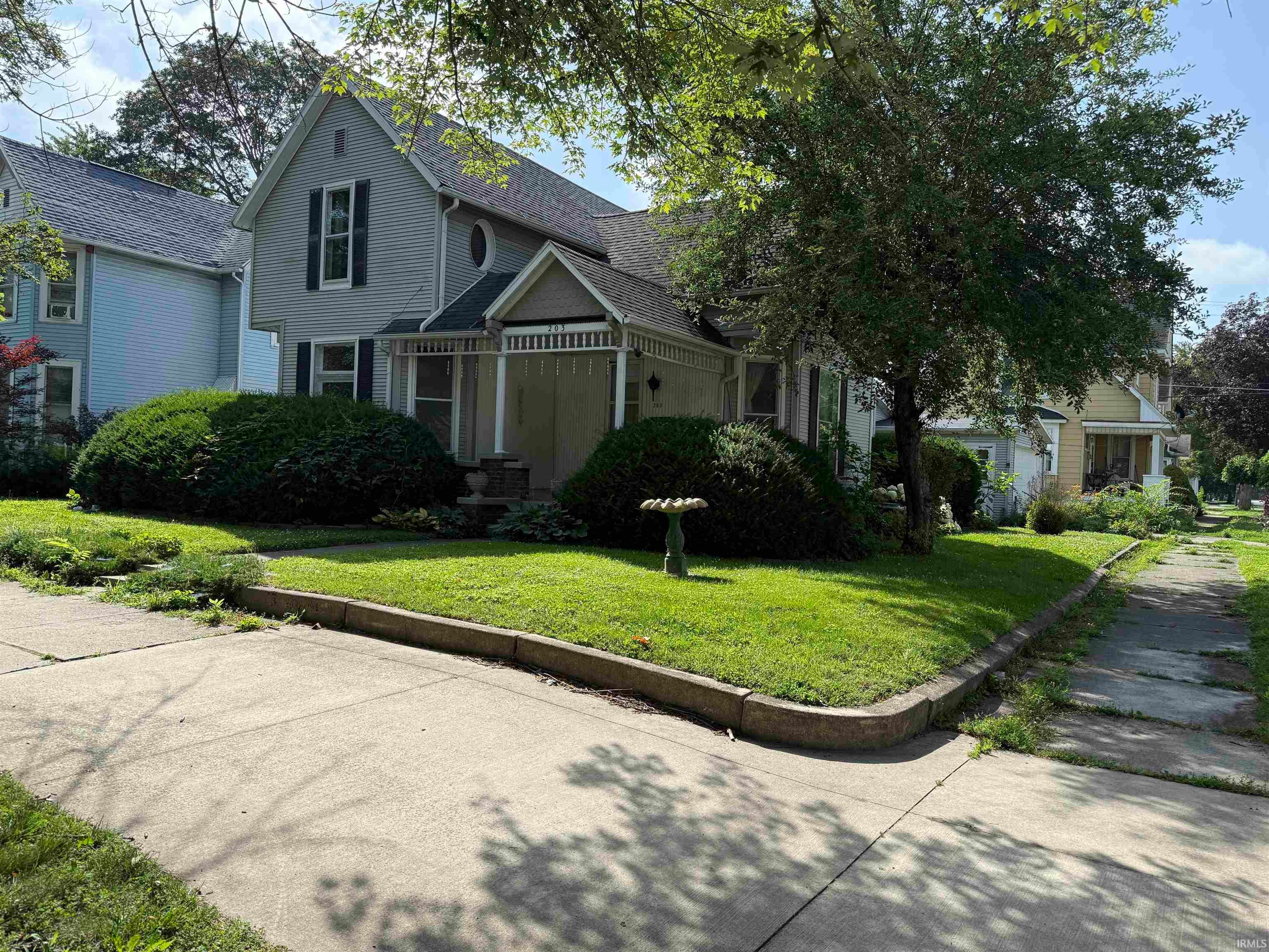 203 E Main Street — photo