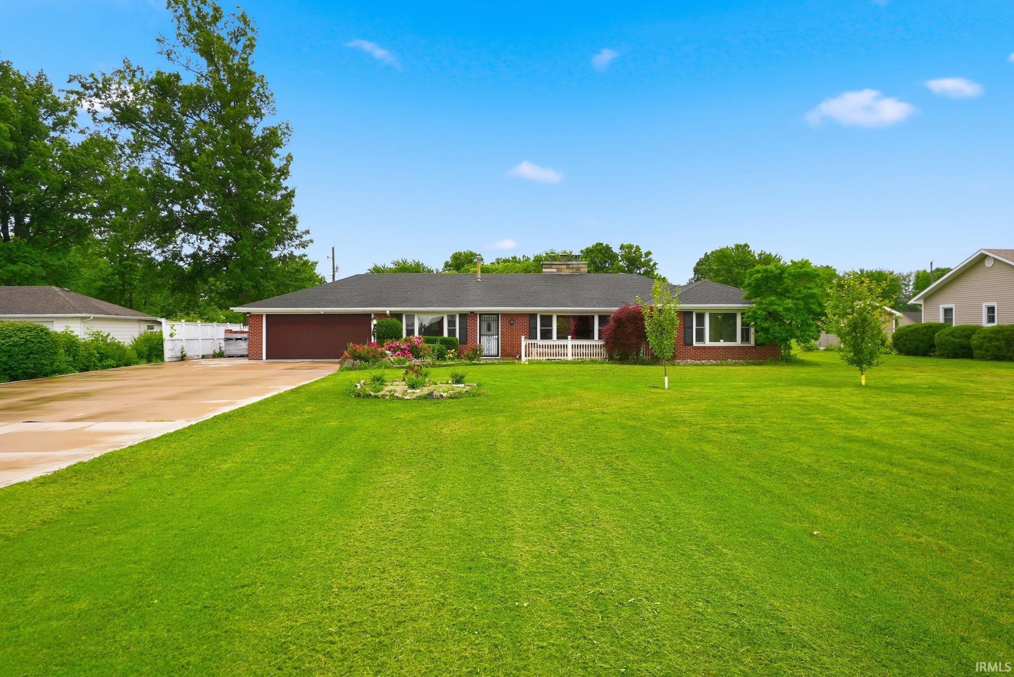 1413 W Ludwig Road — photo
