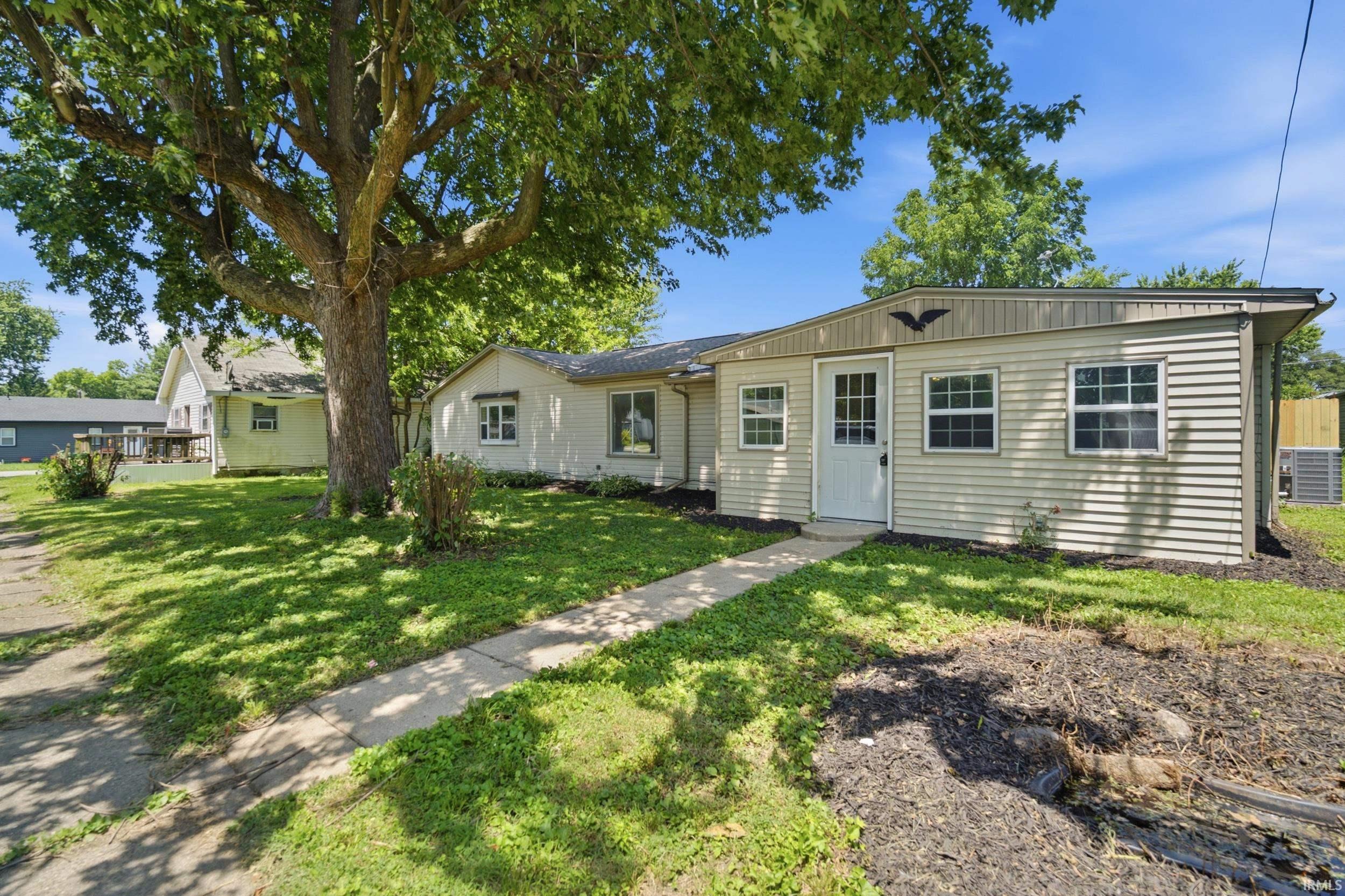 1454 W McClurg Street — photo