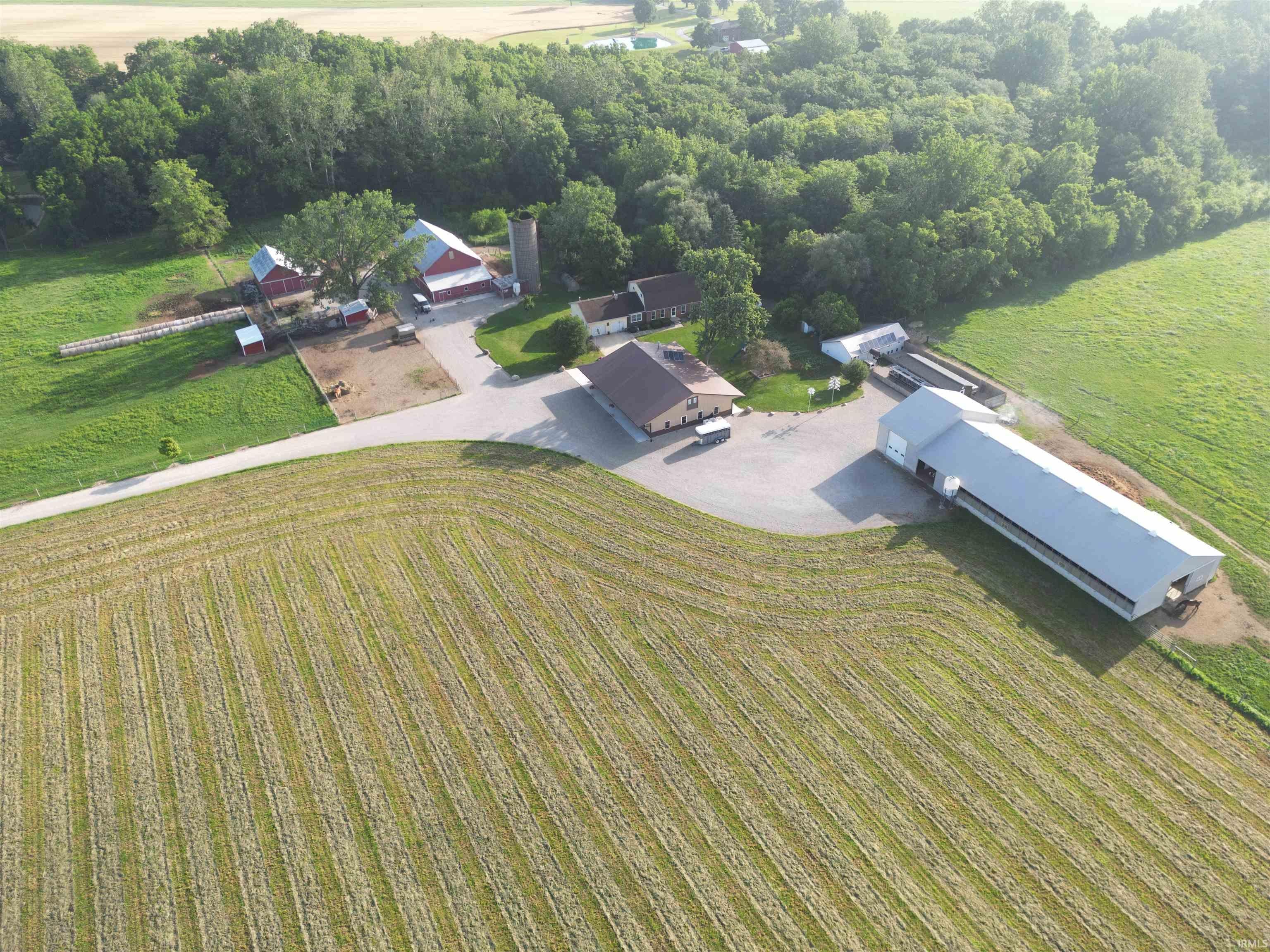12427 N 500 — photo