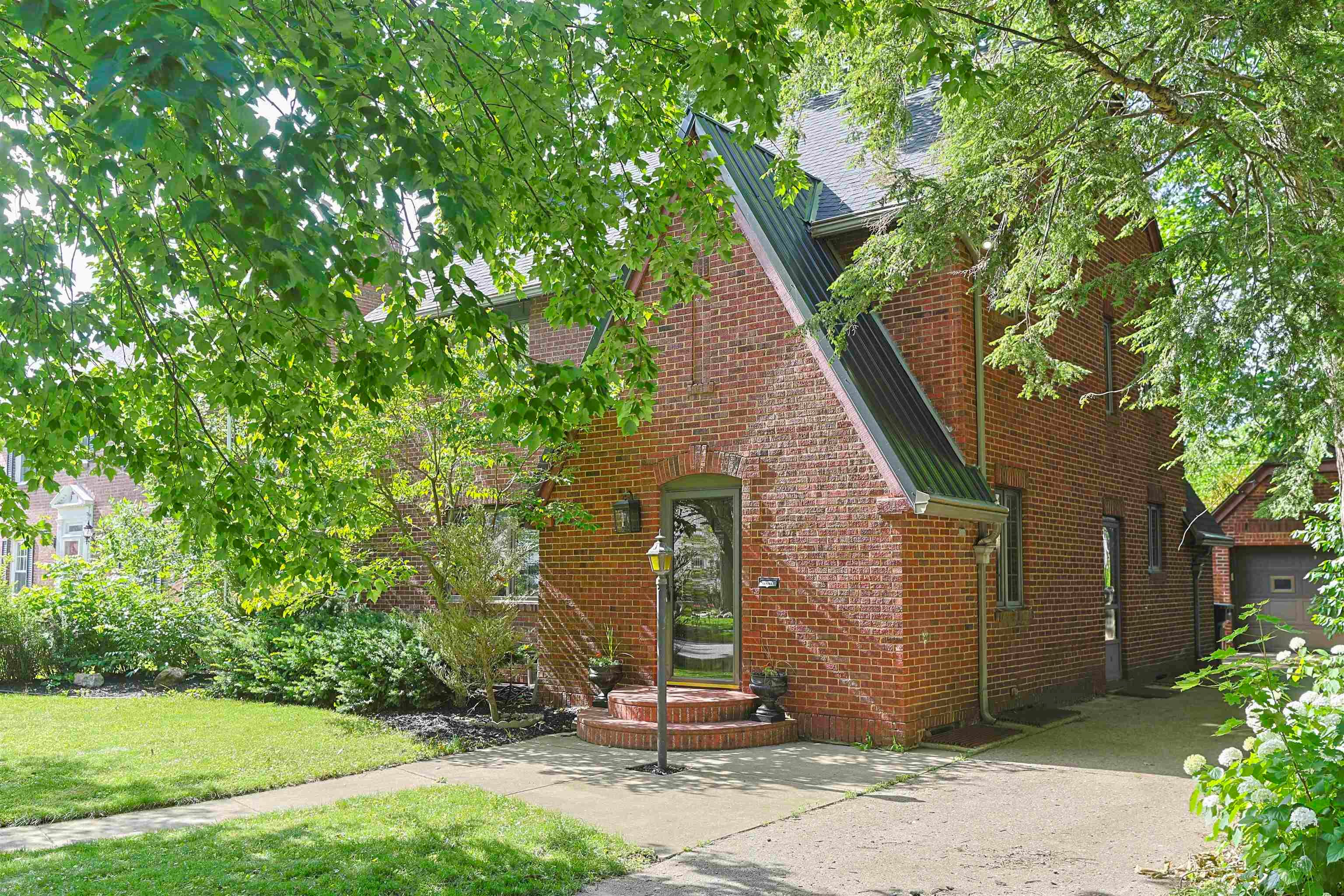 1315 Sunnymede Avenue — photo
