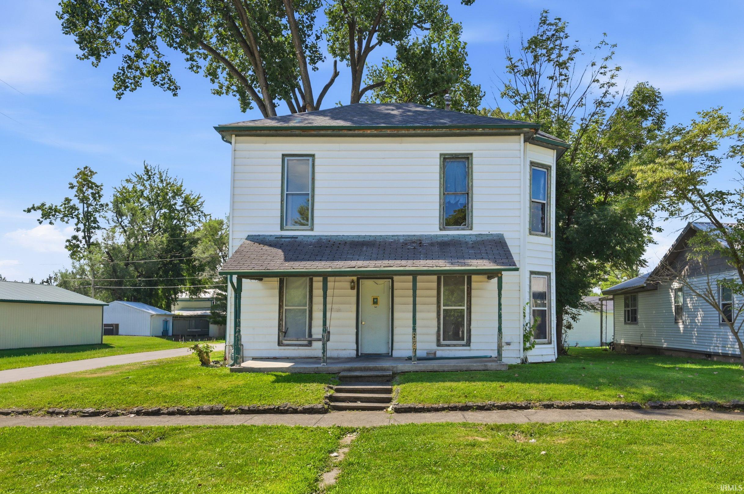 627 E High Street — photo