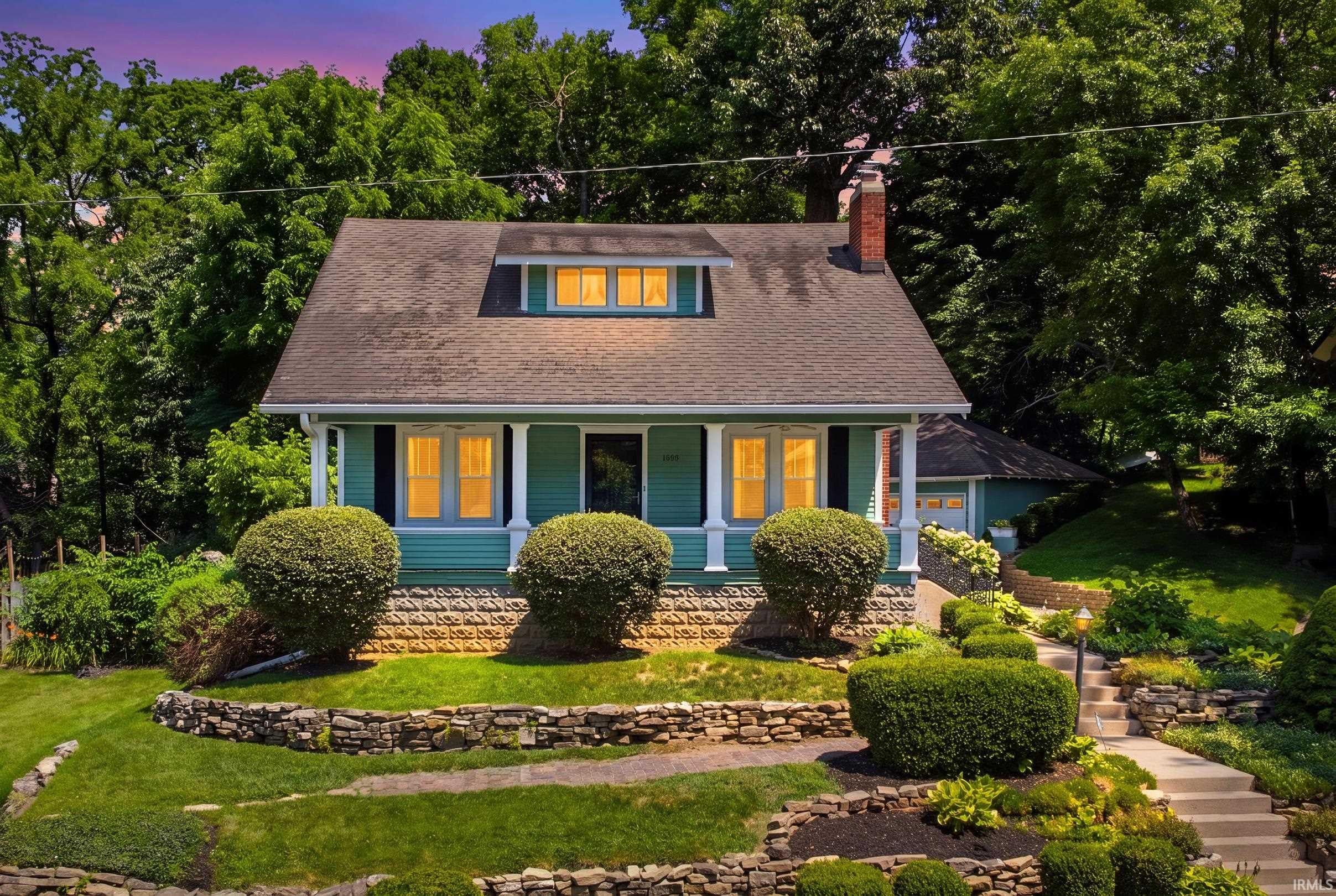 1208 Woodlawn Drive — photo