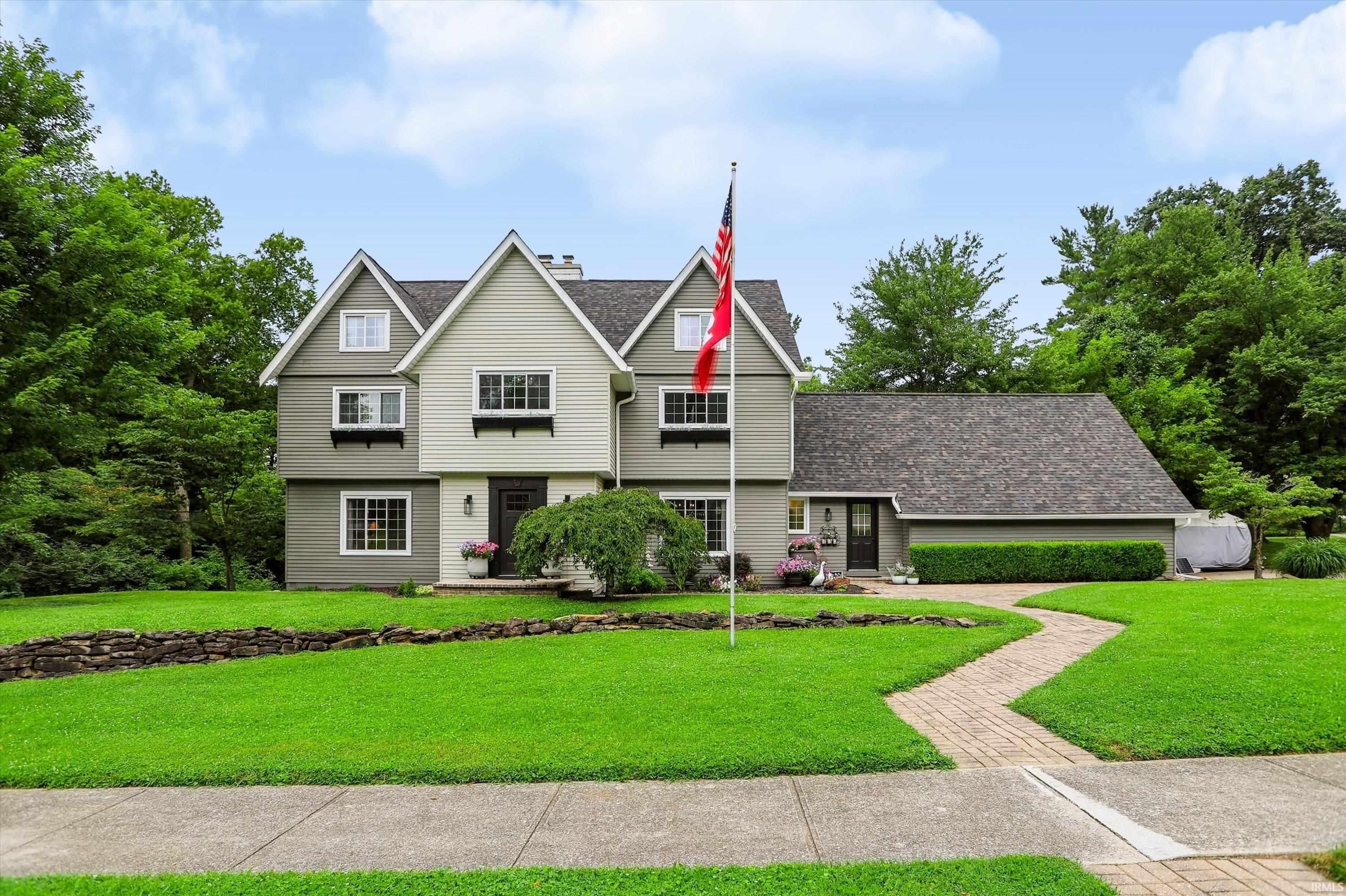 109 E Blue Ridge Drive — photo