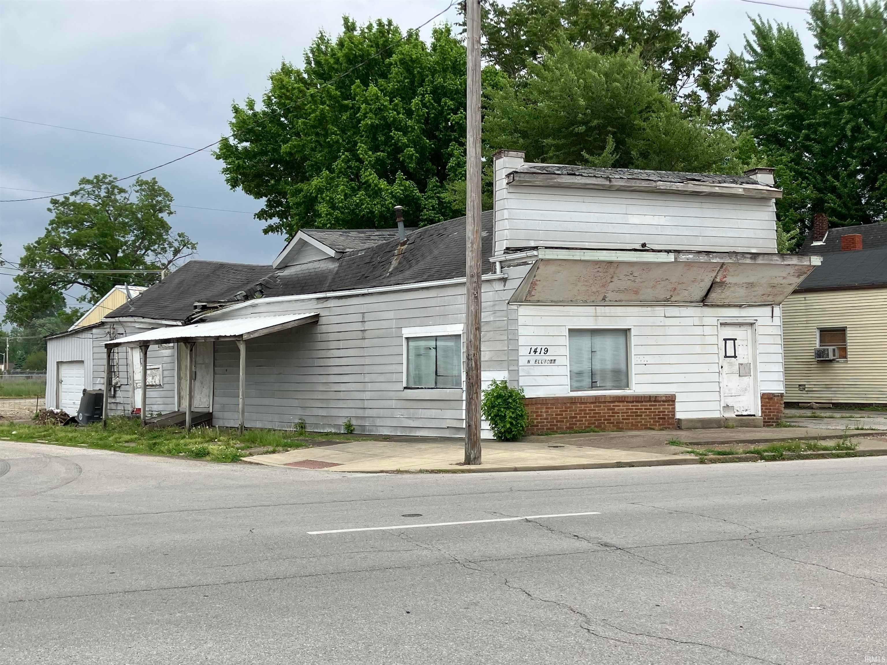 1417 N Elliott Street — photo