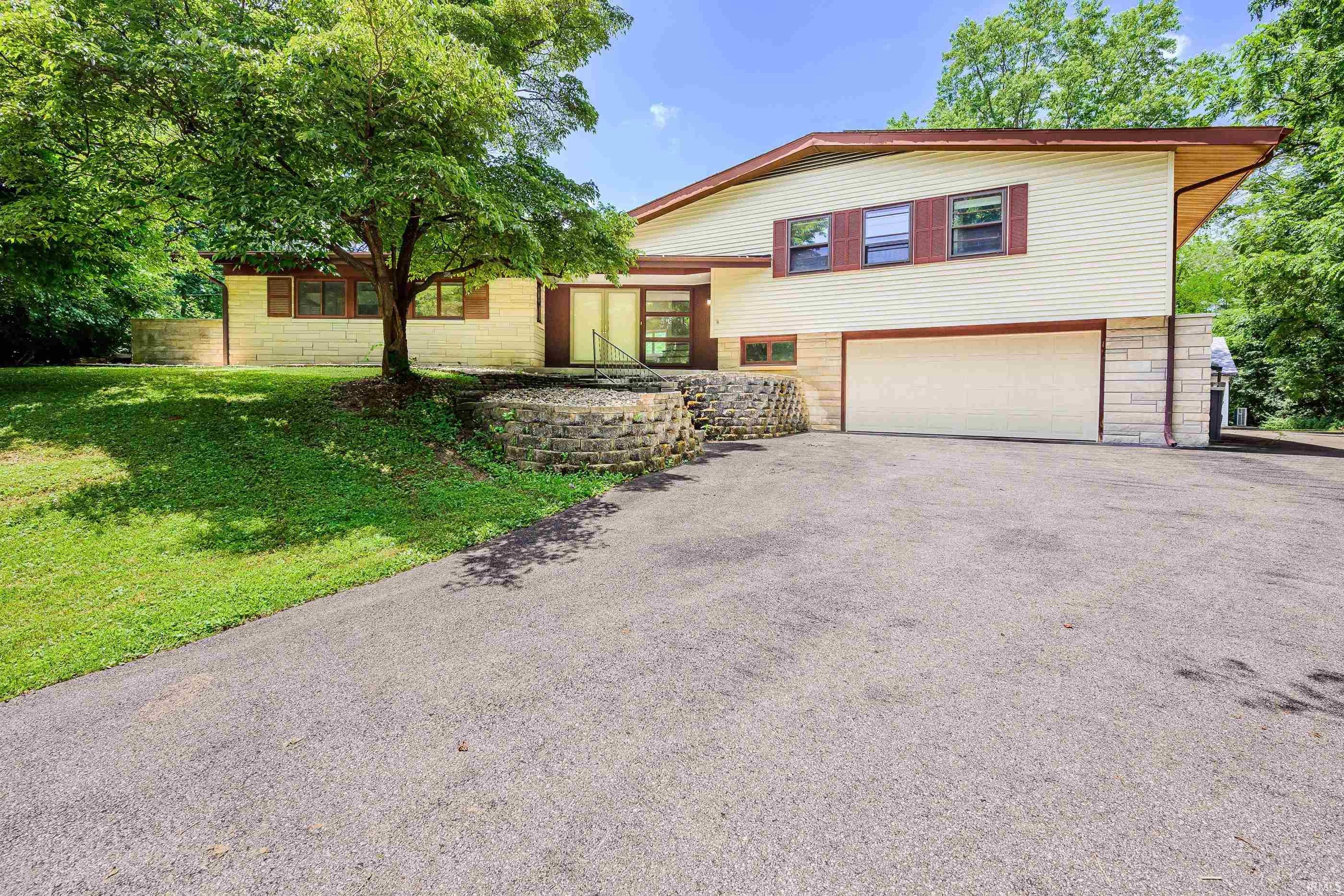 3700 S Leonard Springs Road — photo