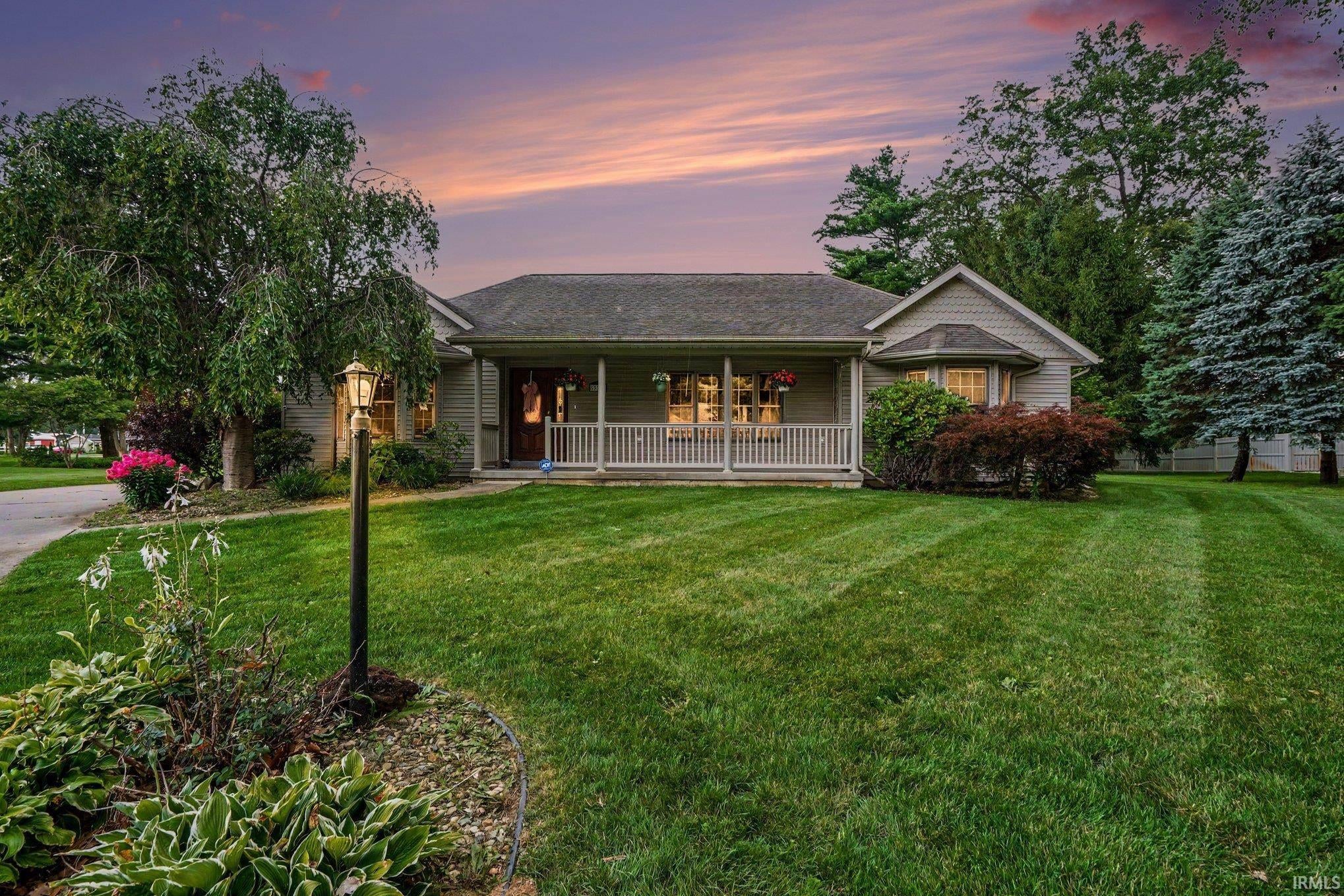 53303 Red Oak Court — photo
