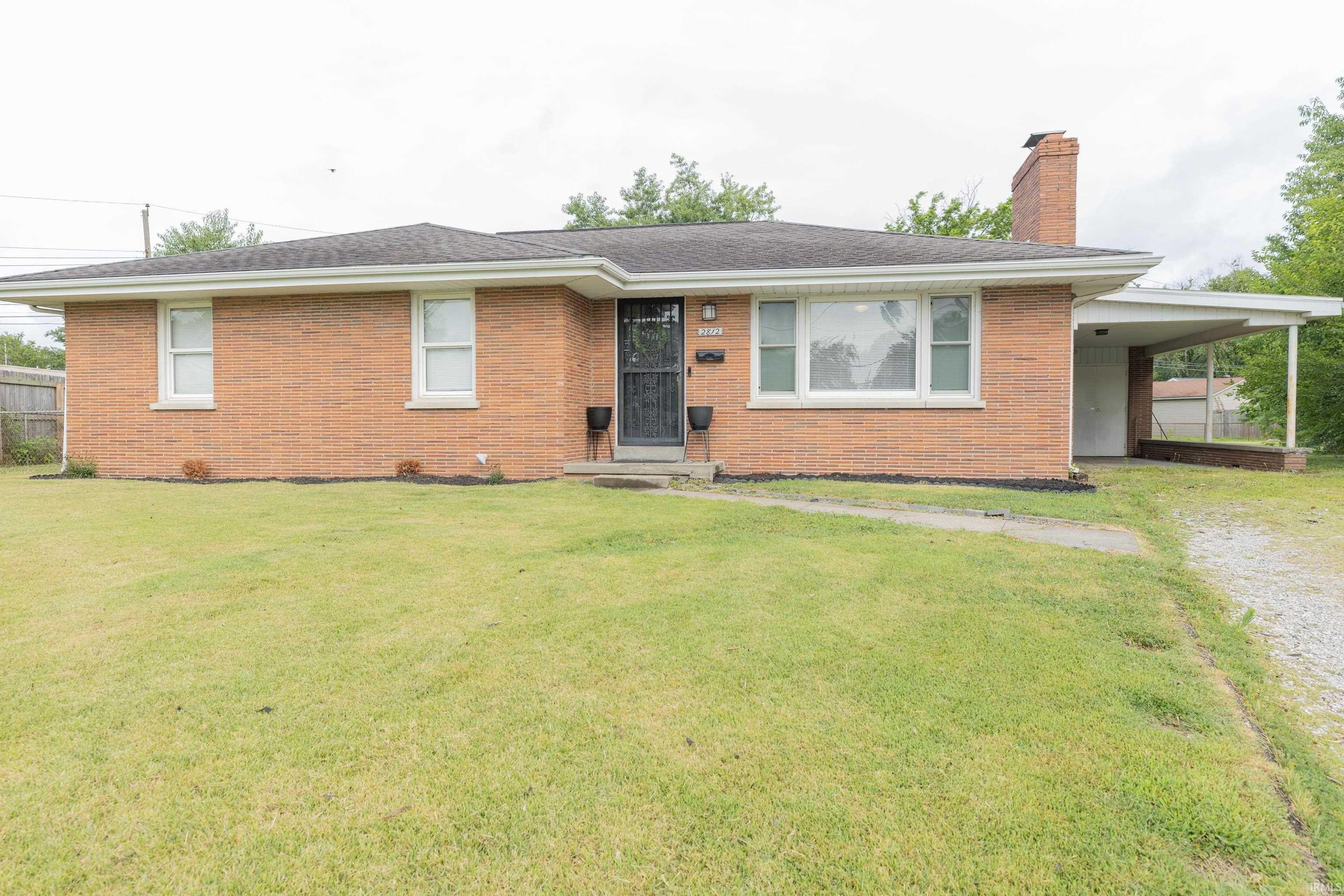 2812 Sandee Acres Court — photo