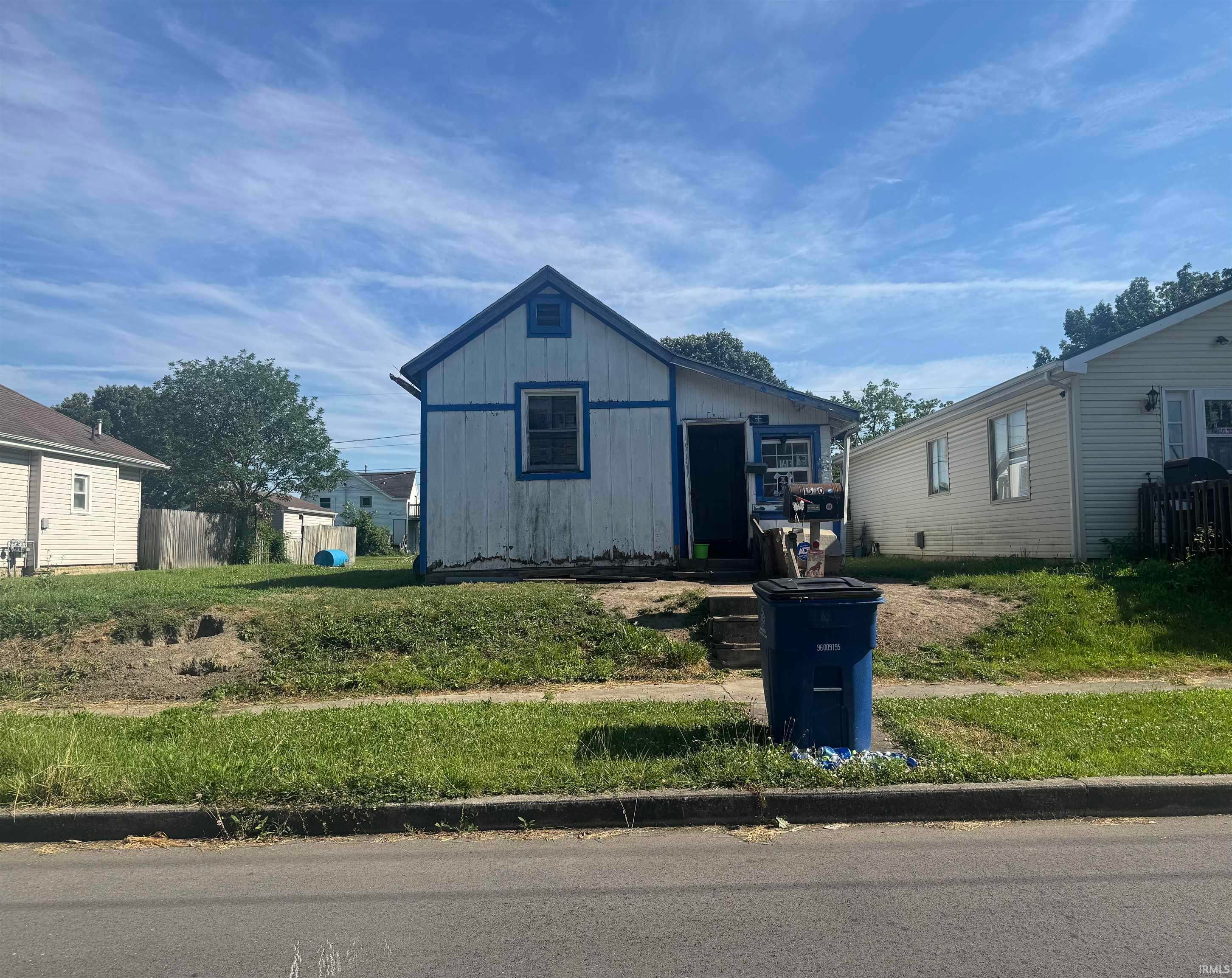 1613 W Jeffras Avenue — photo