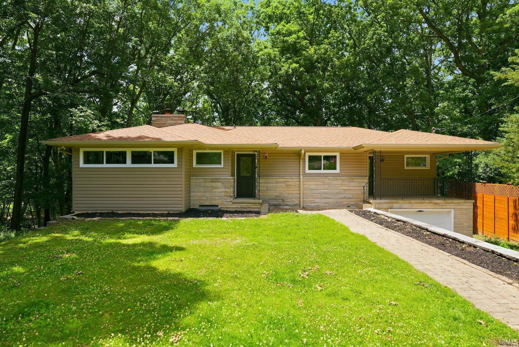 321 Laurel Drive — photo