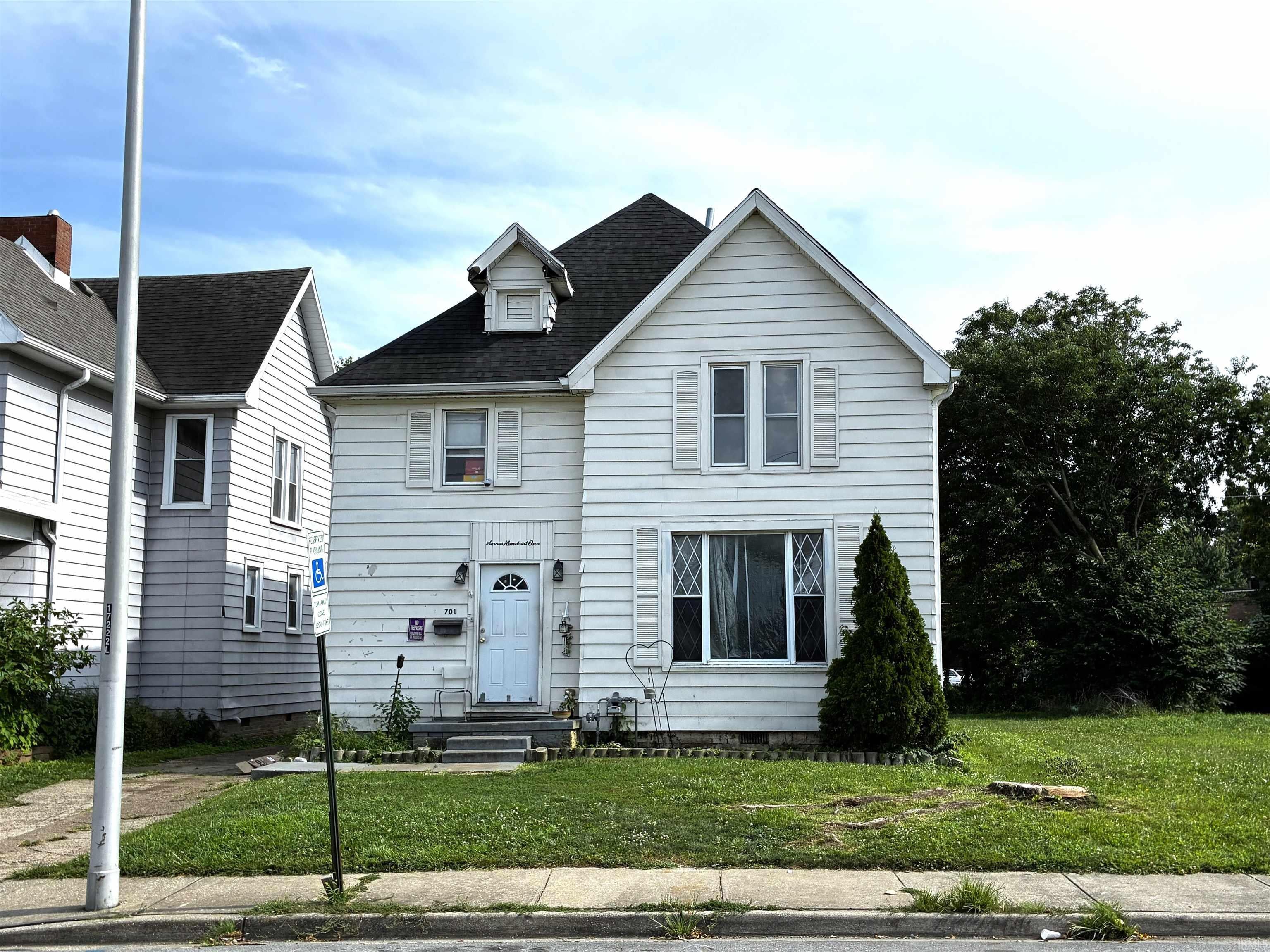 701 E Virginia Street — photo