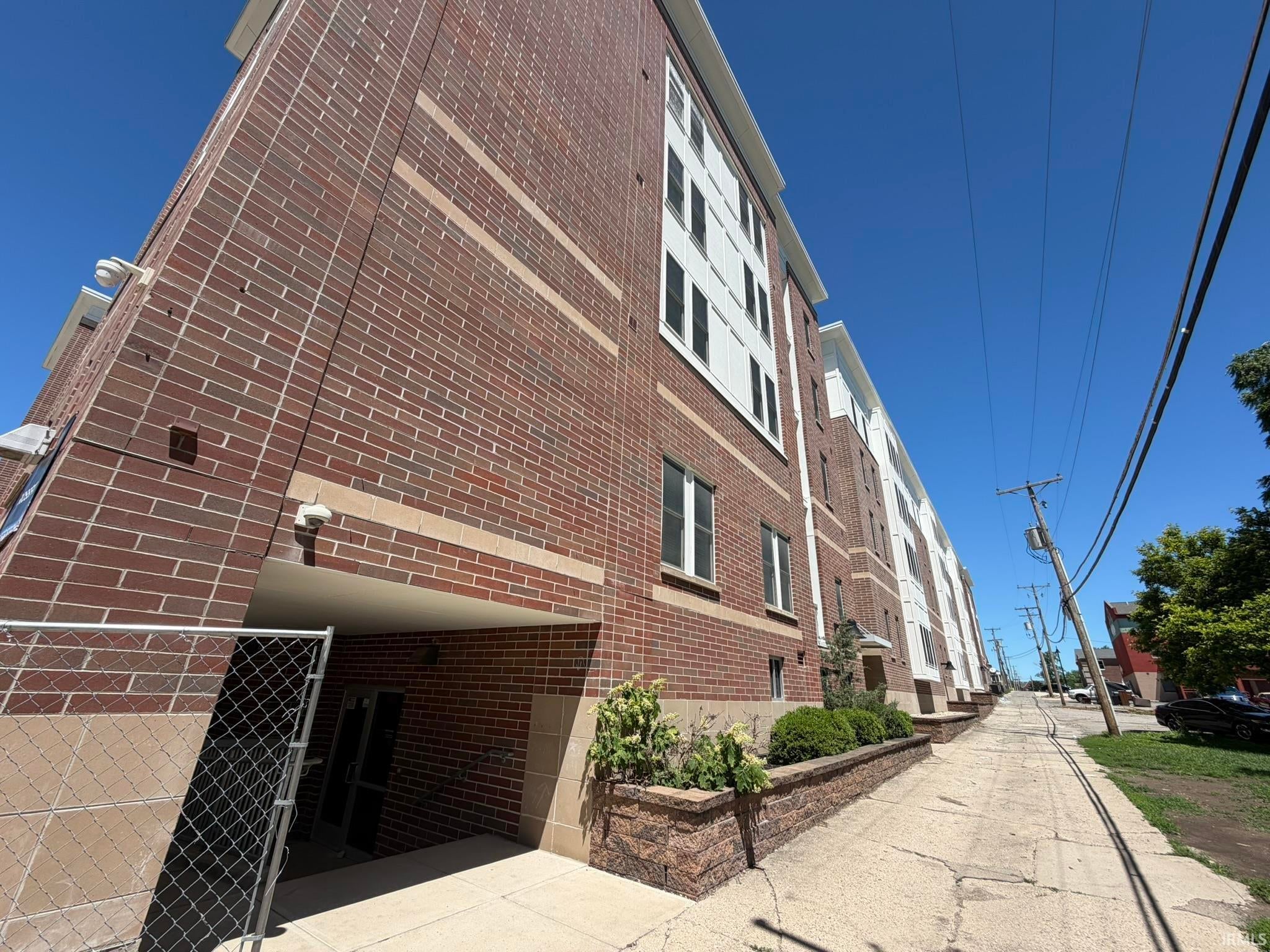 1520 W North Street — photo