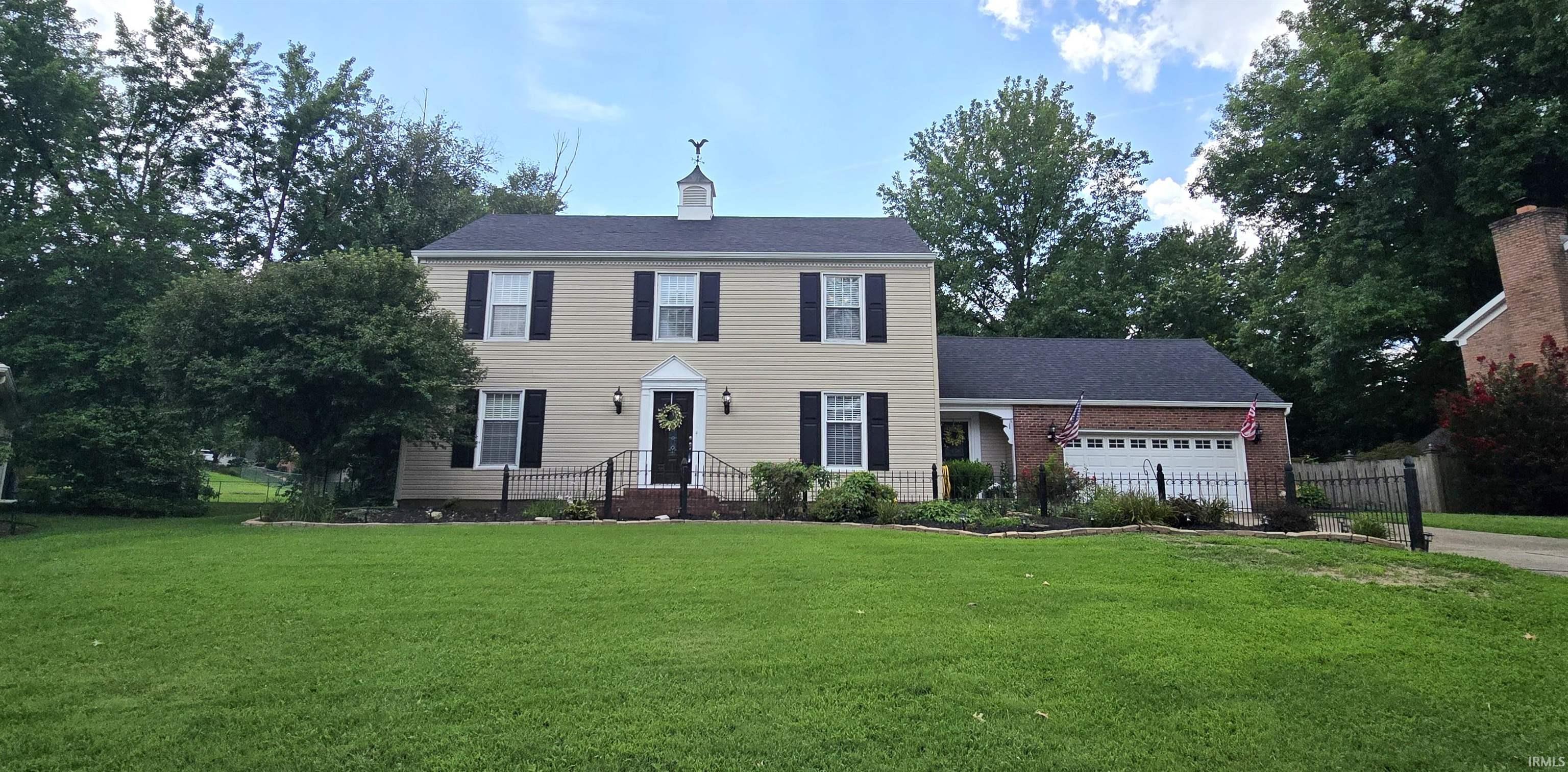 6105 E Oak Street — photo