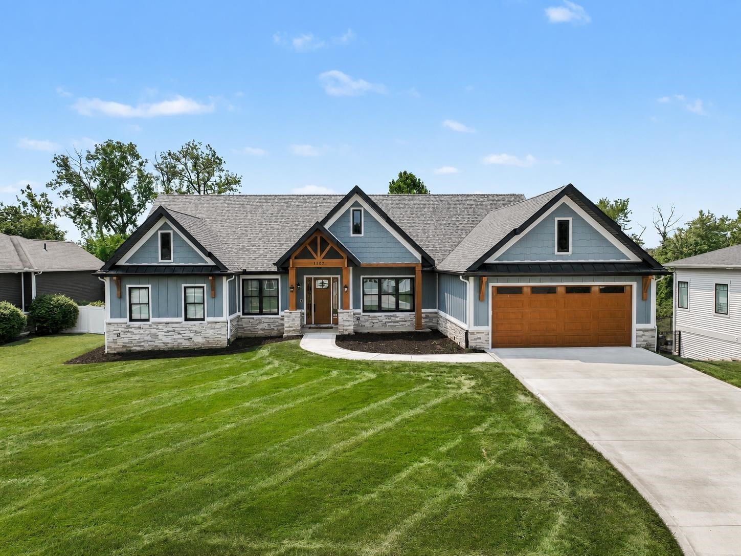 1107 Trossicks Trail — photo