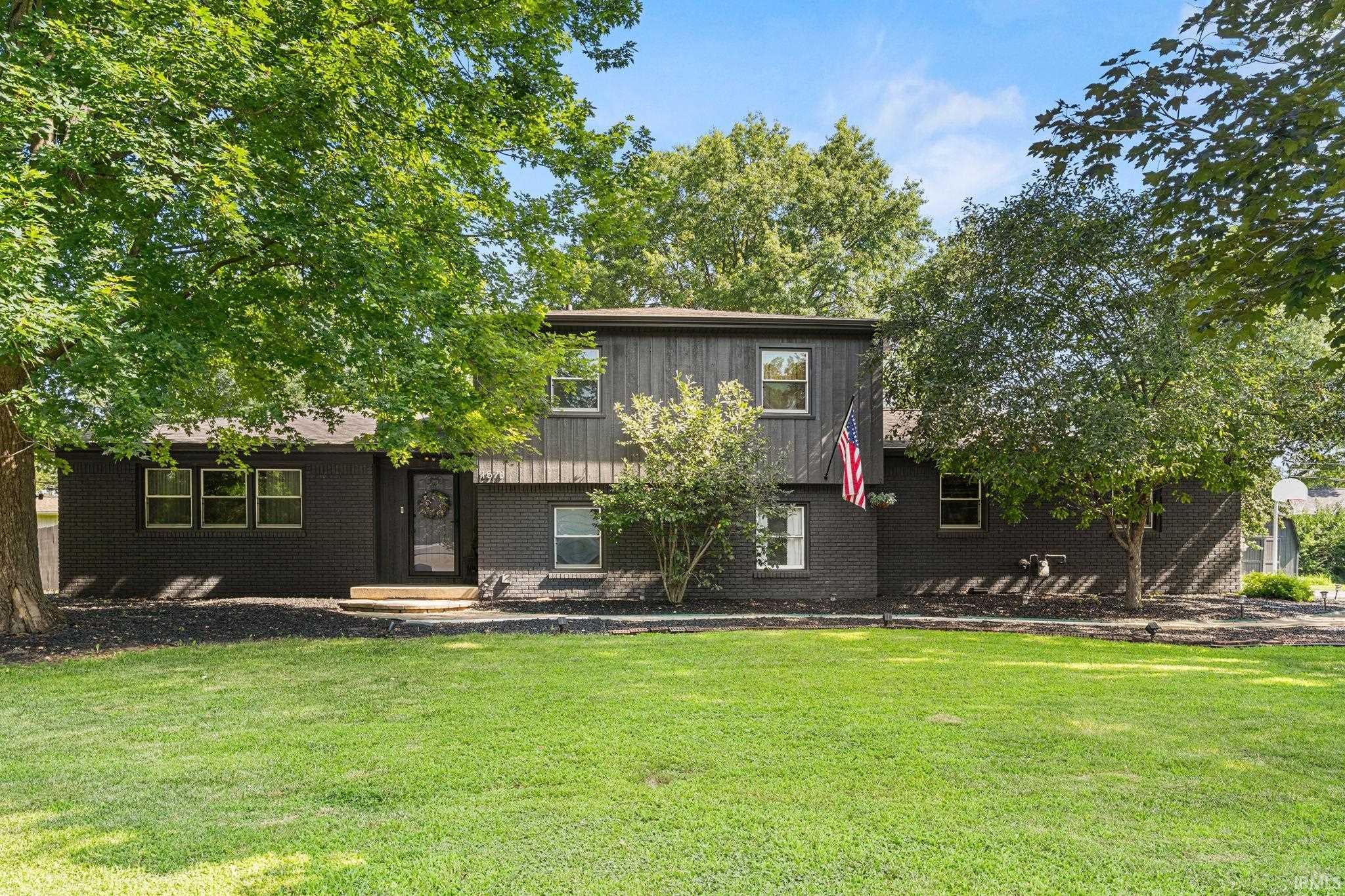 1578 Crestwood Lane — photo