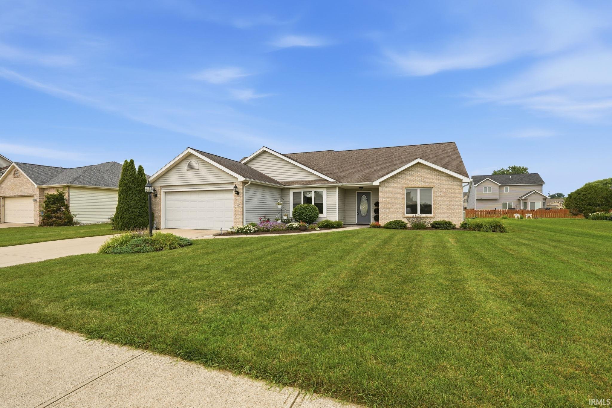 4462 Greenridge Way — photo