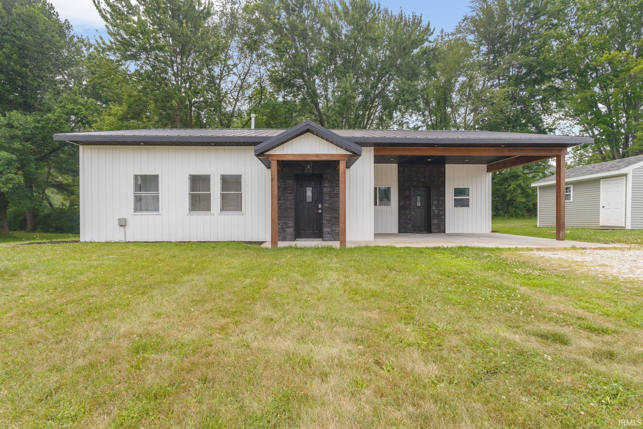 11509 N State Road 13 — photo