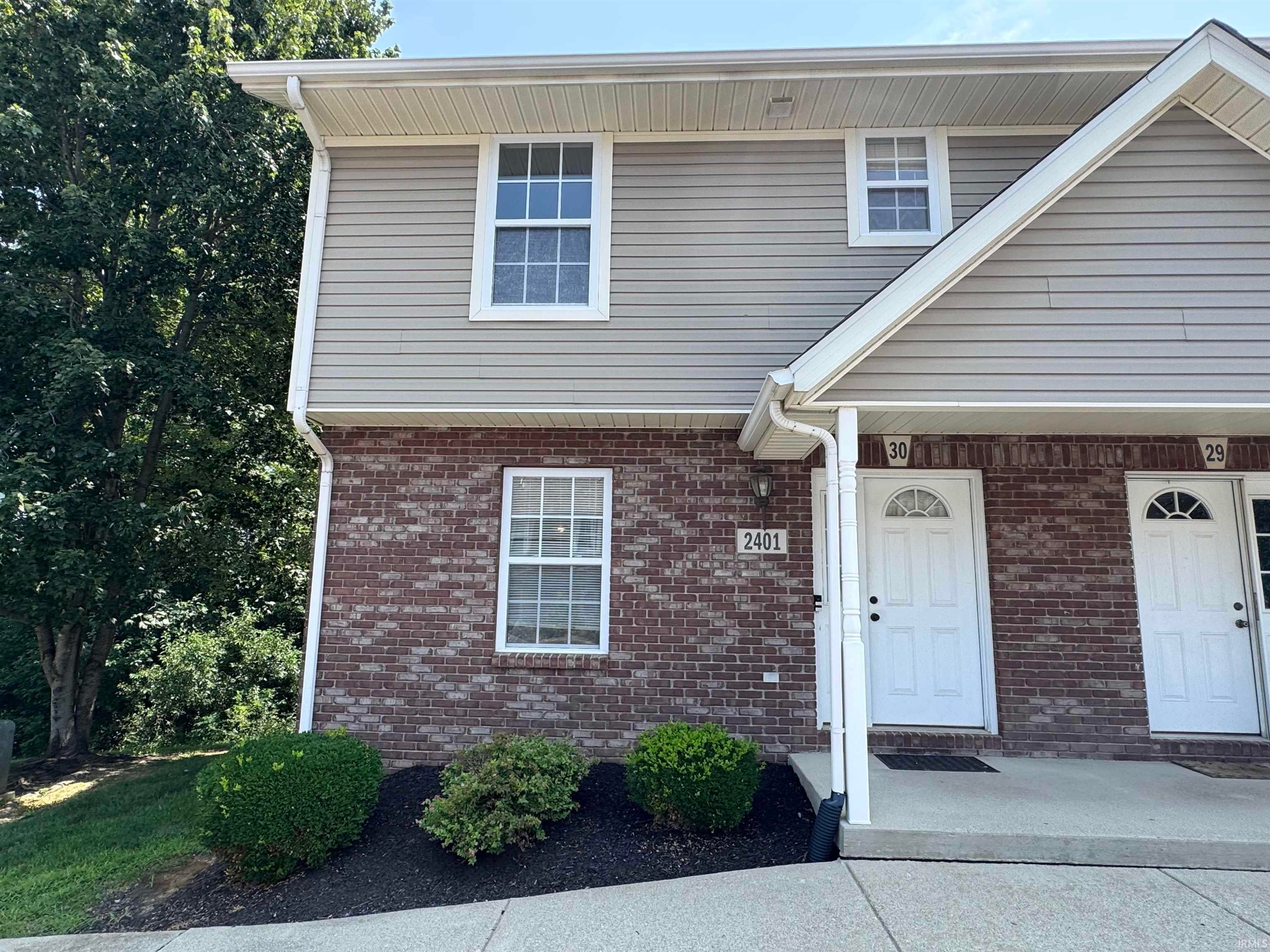 2401 S Woolery Mill Drive 30 — photo