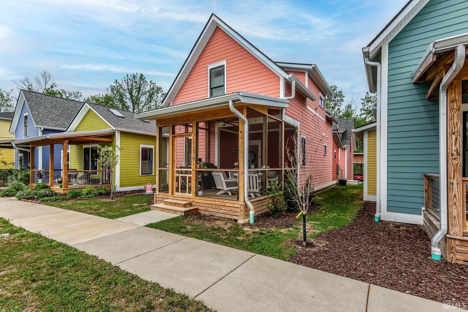 1270 E Short Street — photo