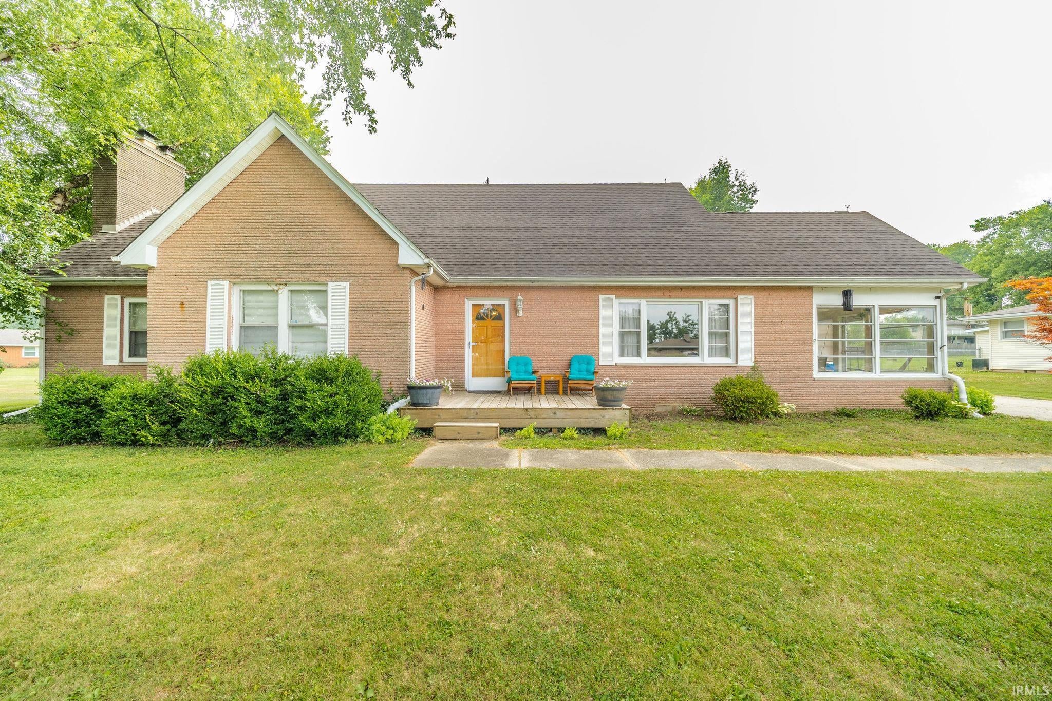 241 Pleasantview Drive — photo