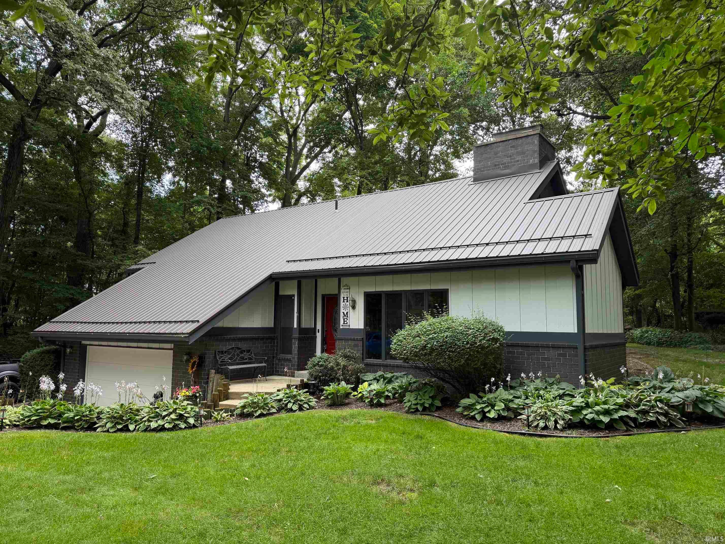 12418 Dee Drive — photo