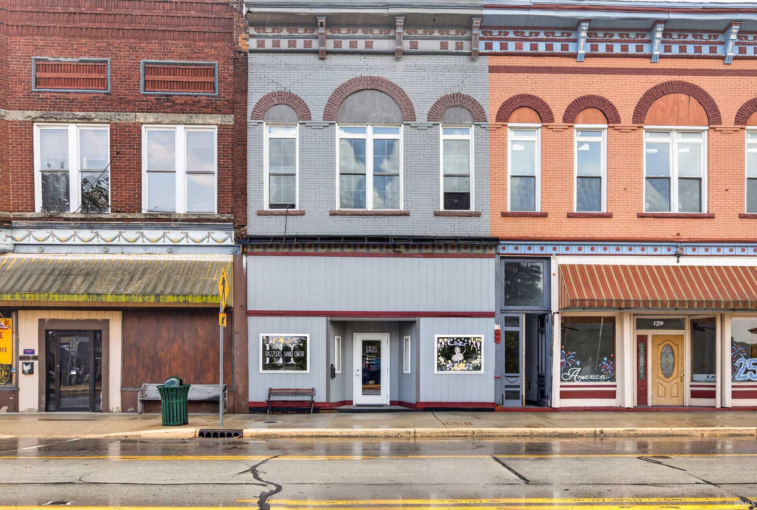 116 S Maple Street — photo