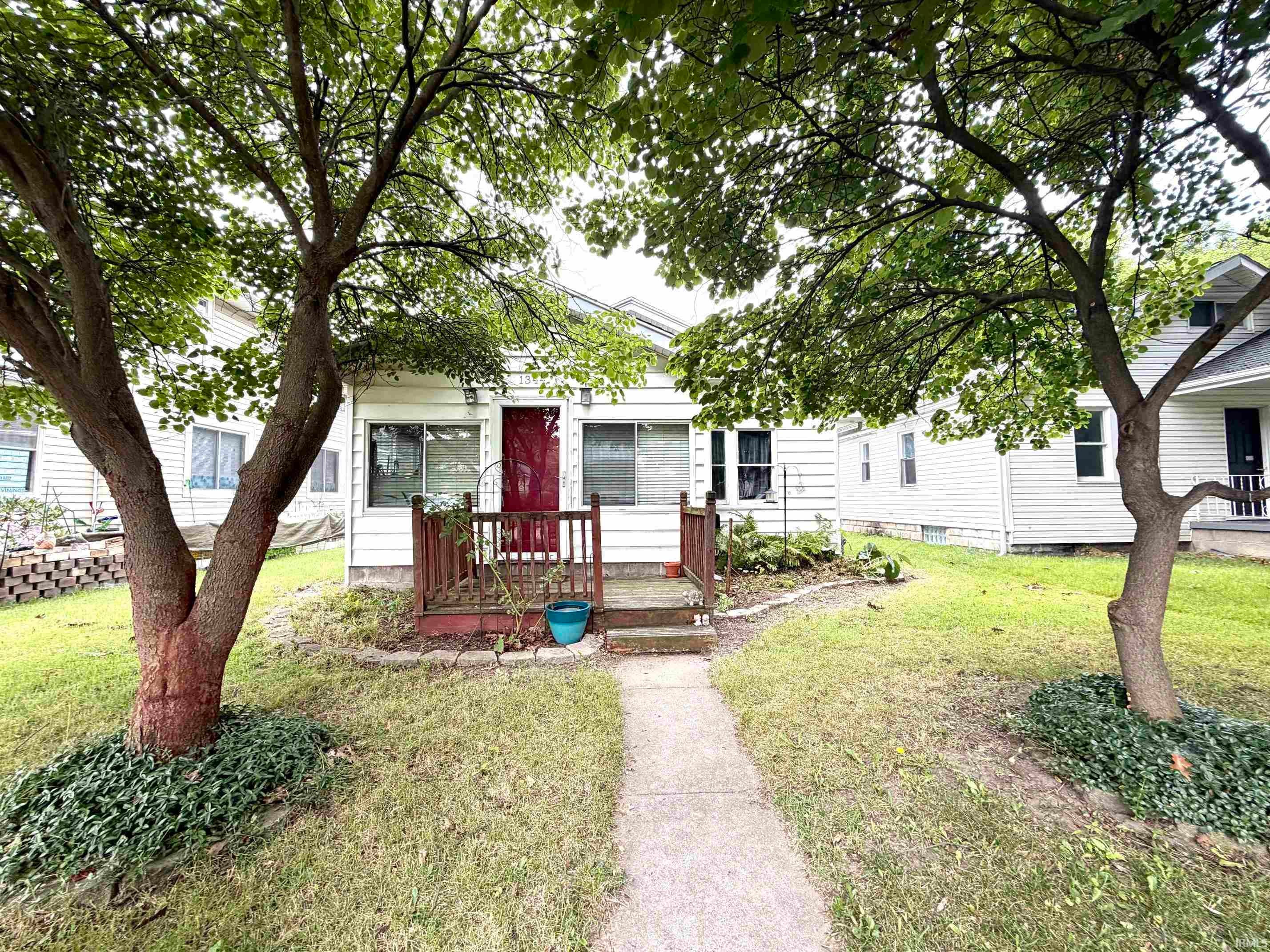 1344 E Bowman Street — photo