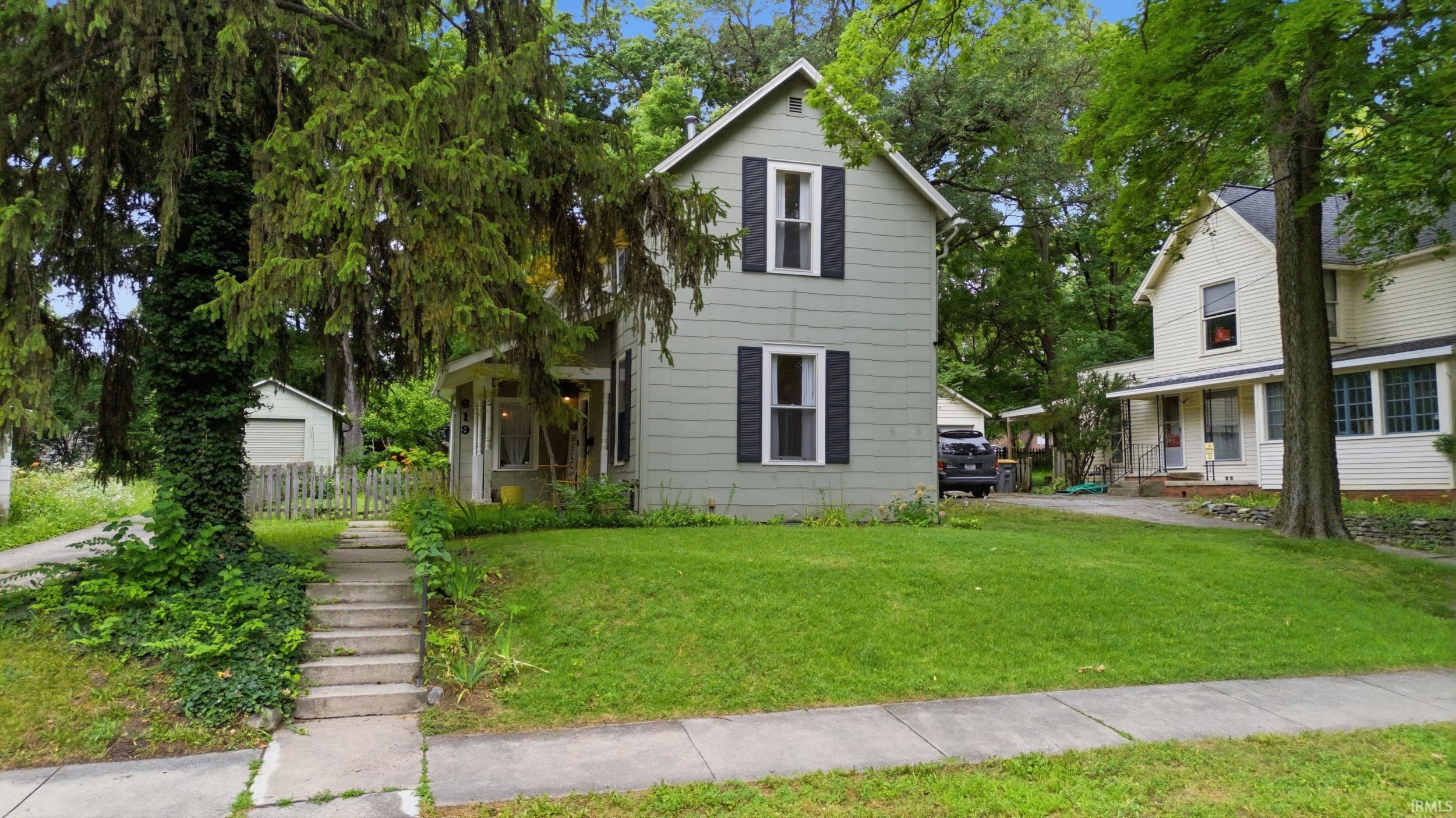 619 Rose Street — photo