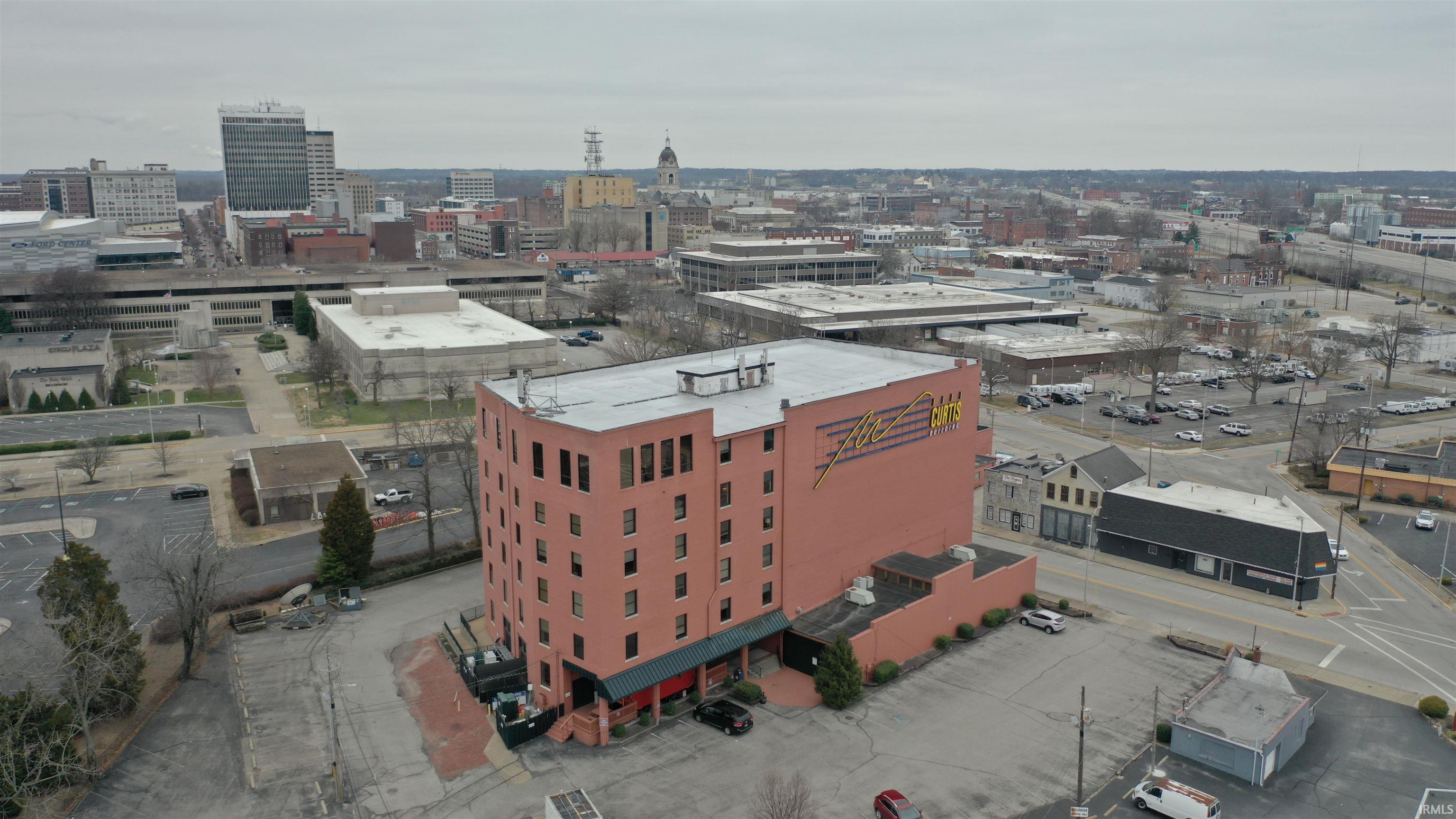 915 Main Street 601 — photo