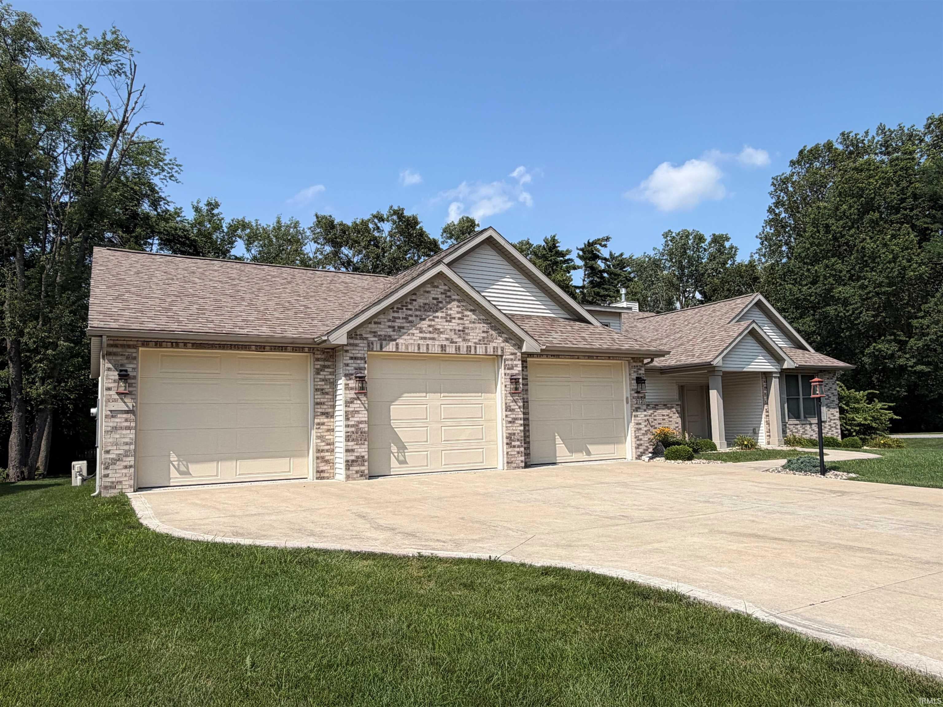 2121 Woodland Estates Drive — photo