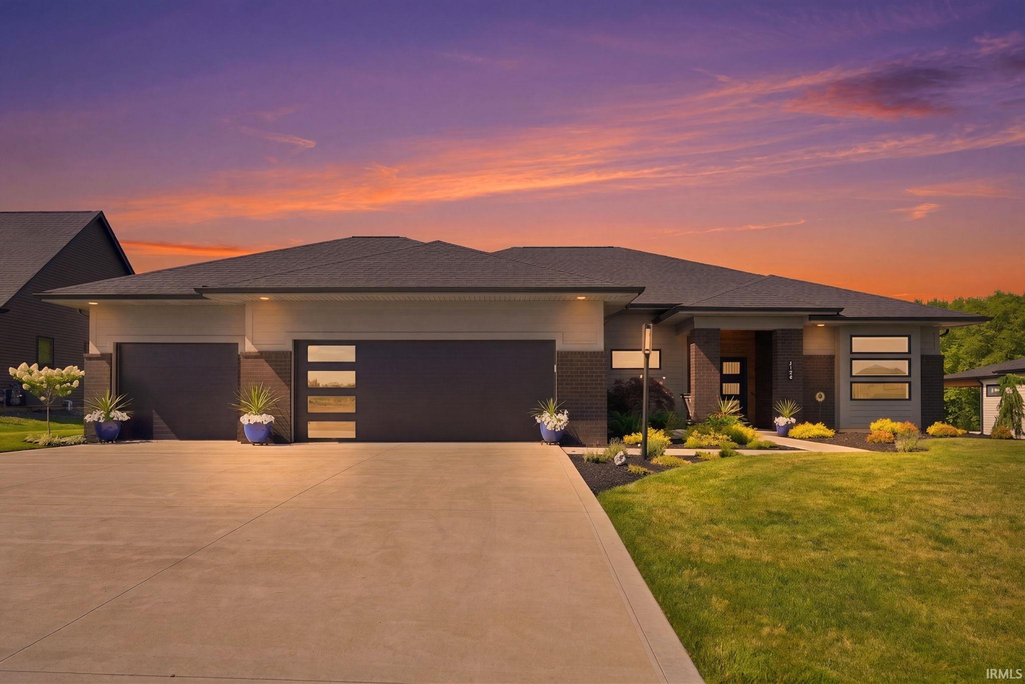 2104 Golfview Drive — photo