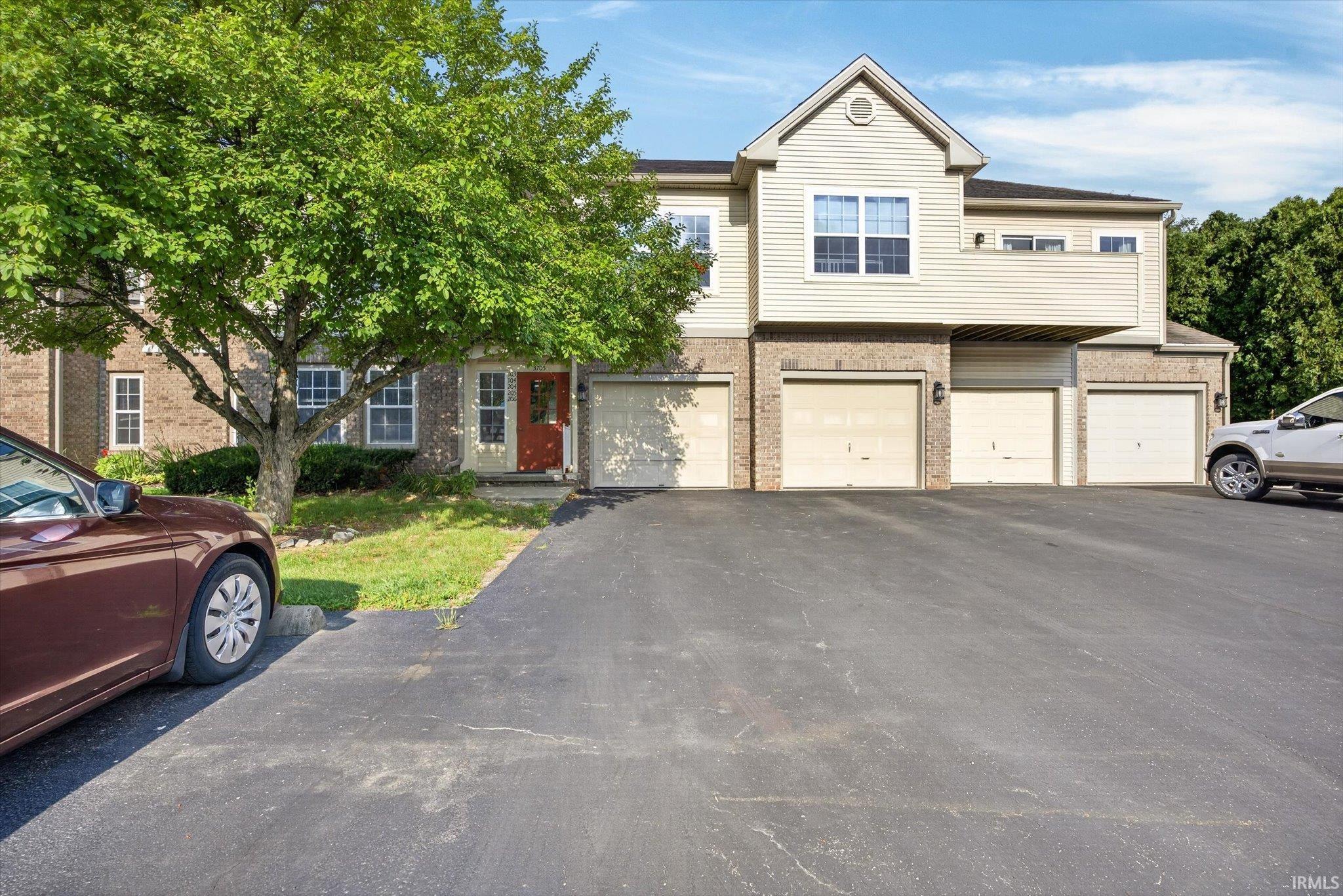 3705 Barrington B205 — photo