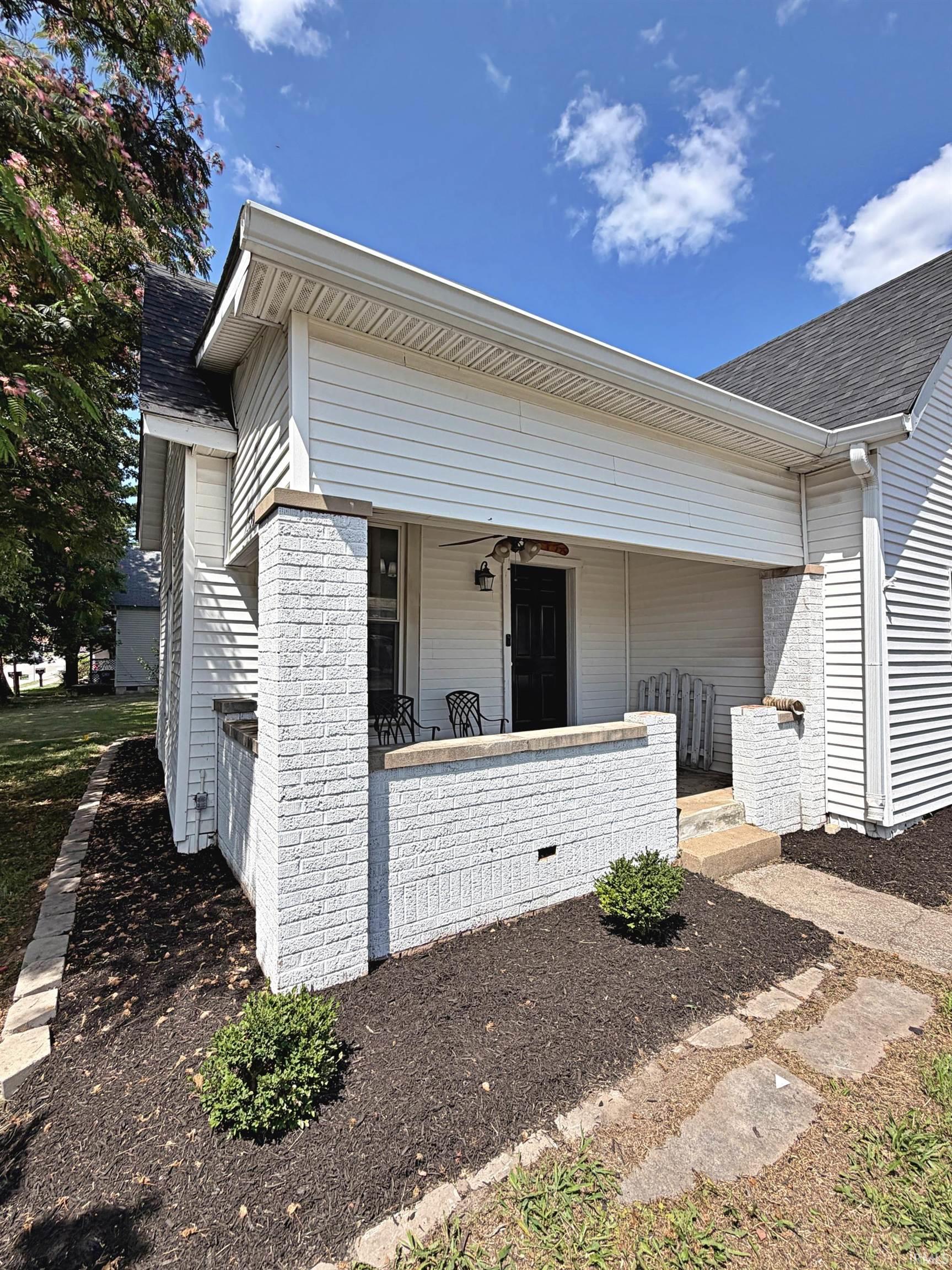 528 J Street — photo
