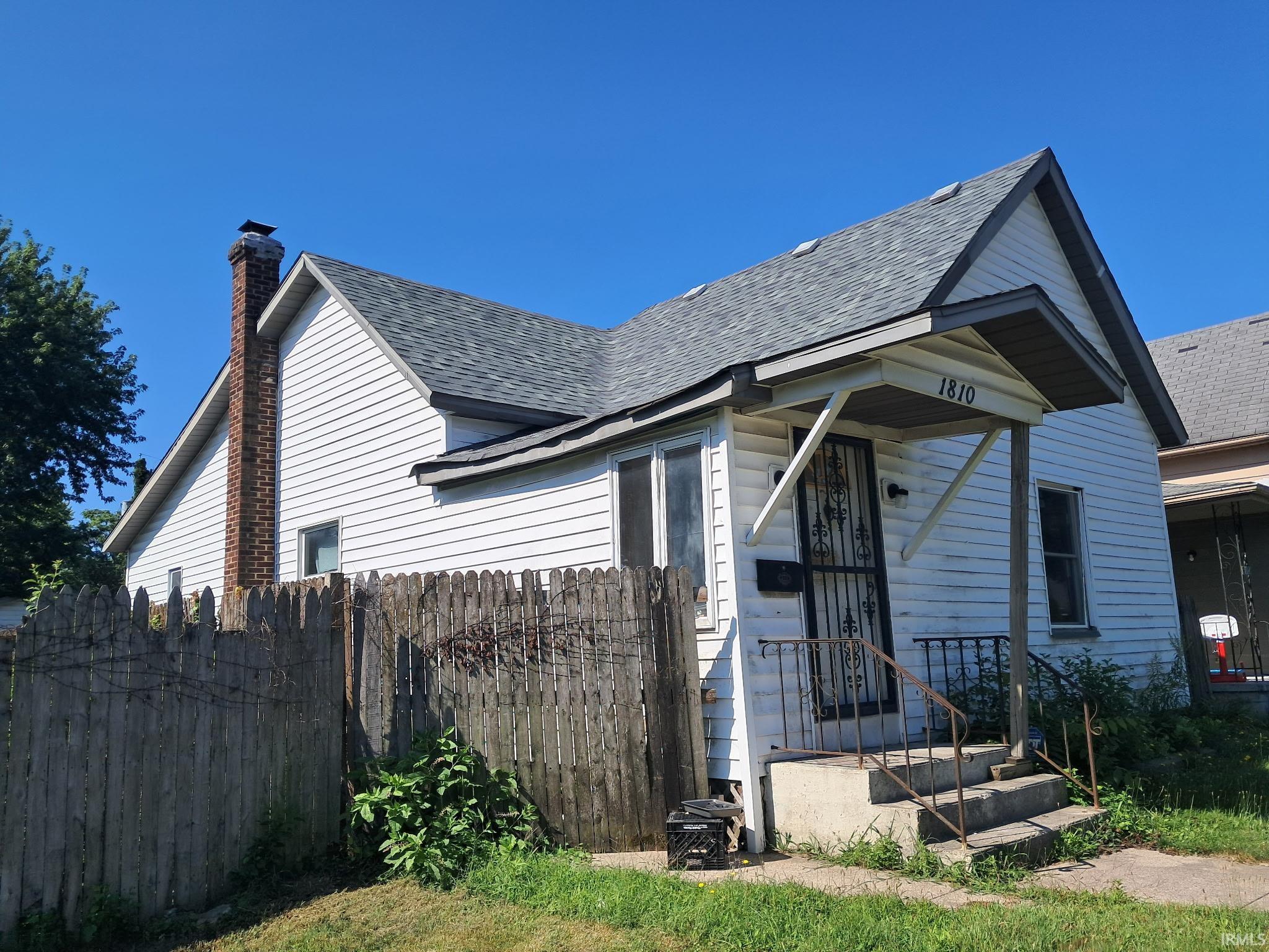 1810 Werwinski Street — photo