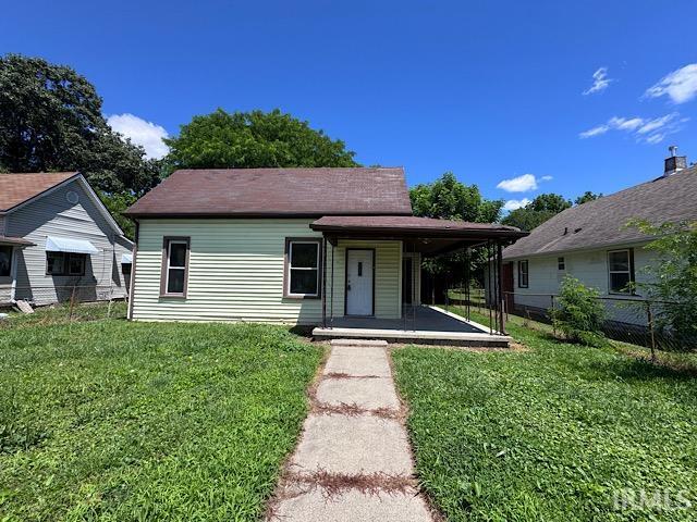 1022 W 1st Street — photo