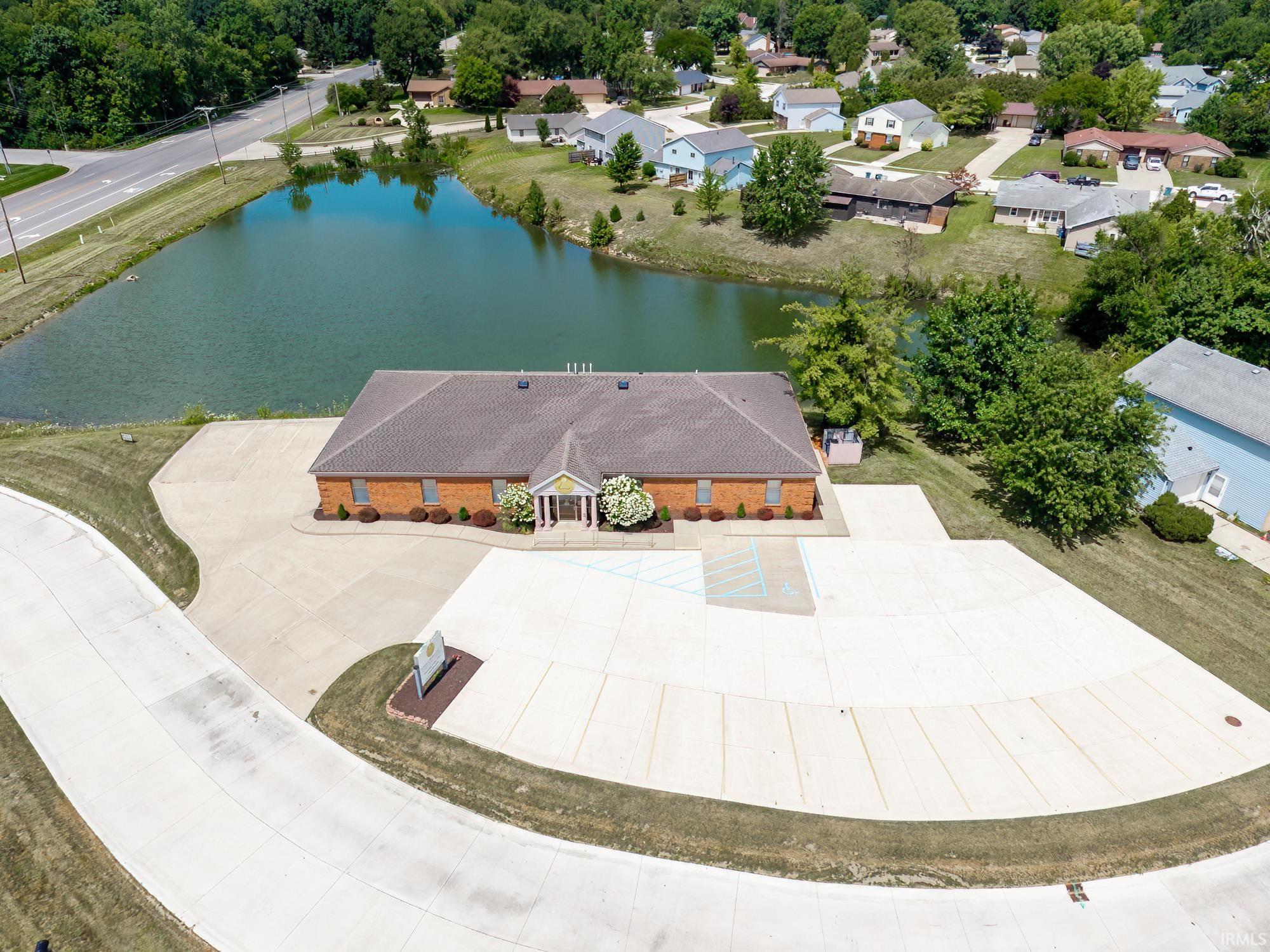5525 Oak Valley Place — photo