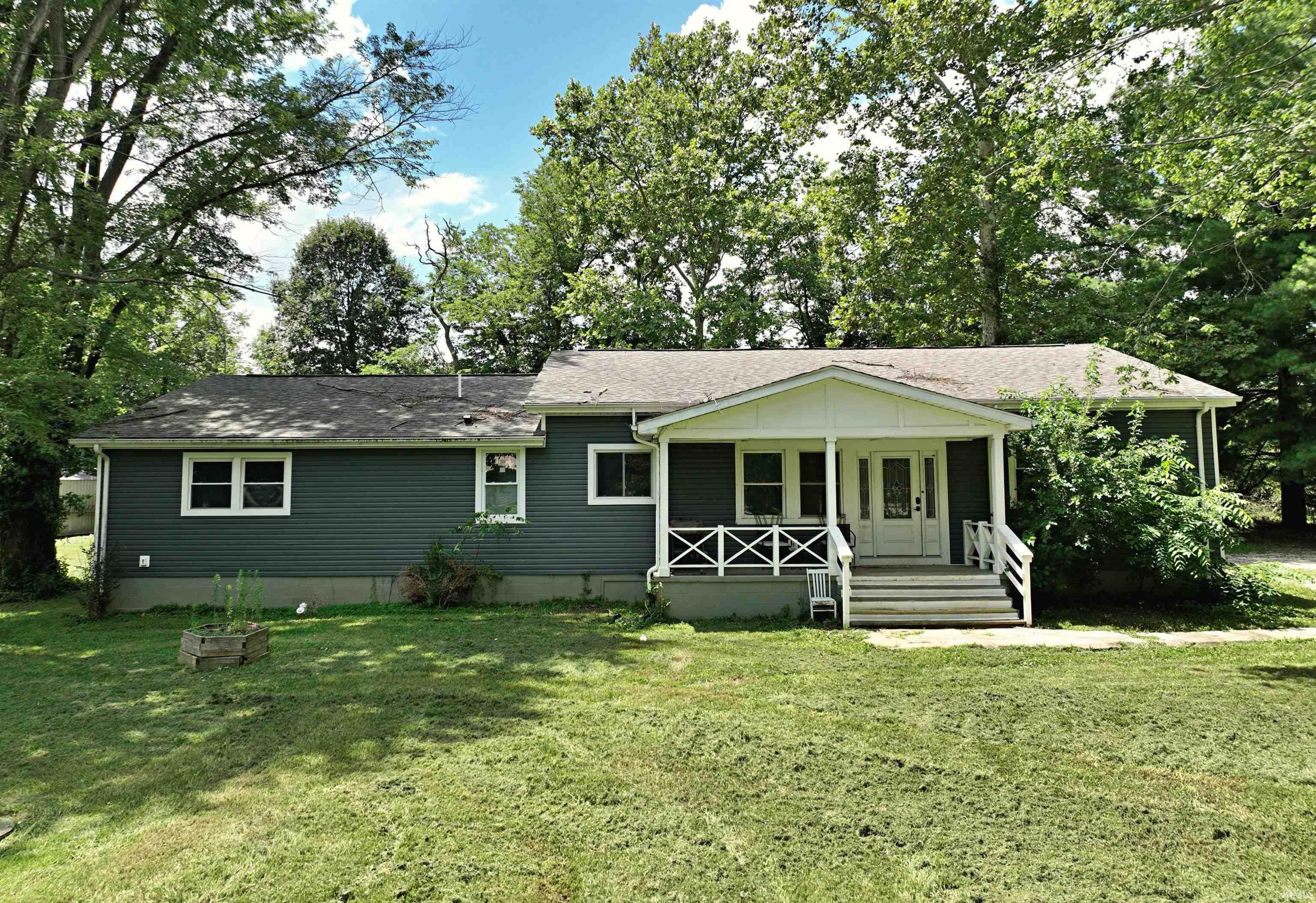 1501 Fox Run Drive — photo