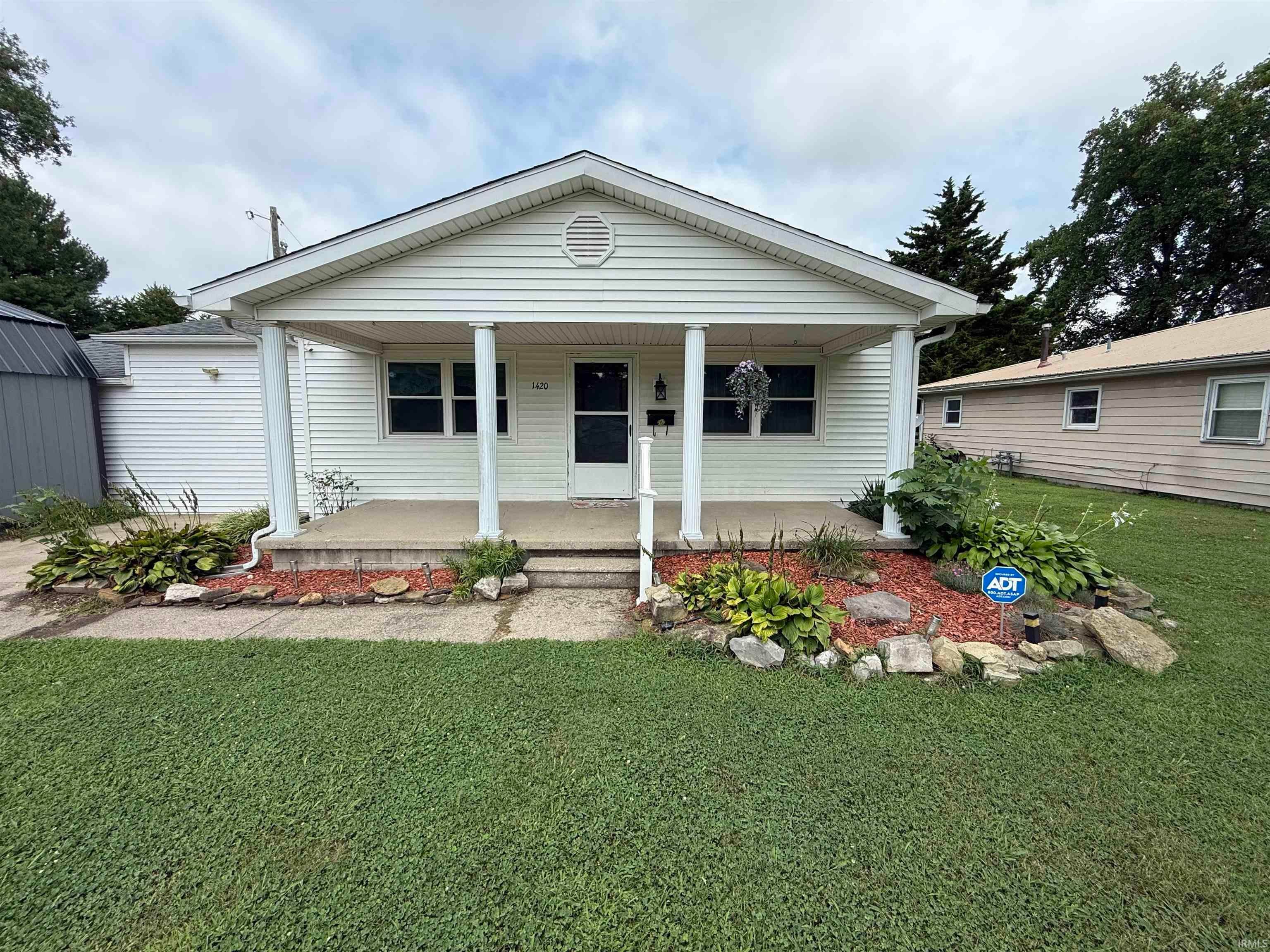 1420 DeWolf Street — photo