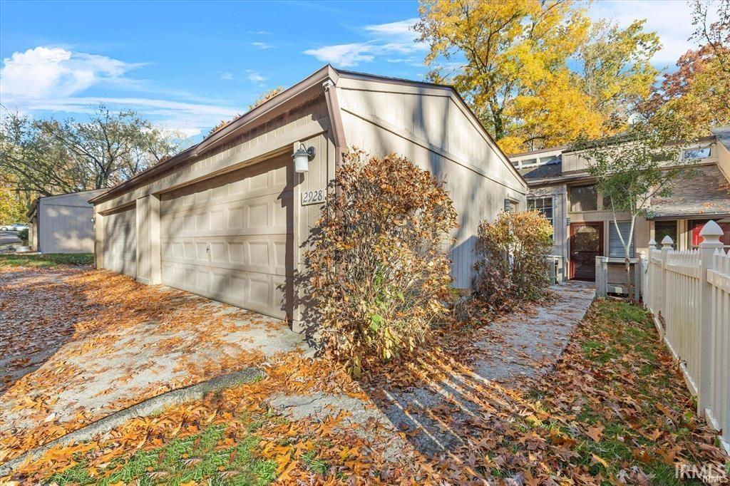 2928 W Winterberry Court — photo