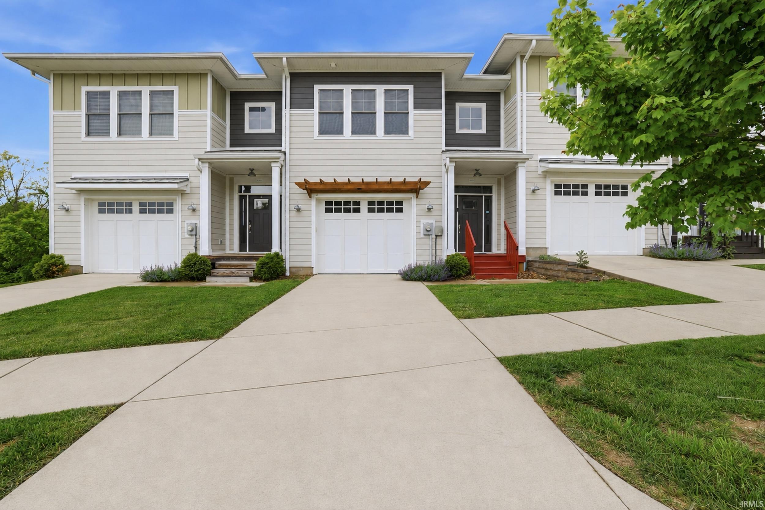4315 N Cypress Lane — photo