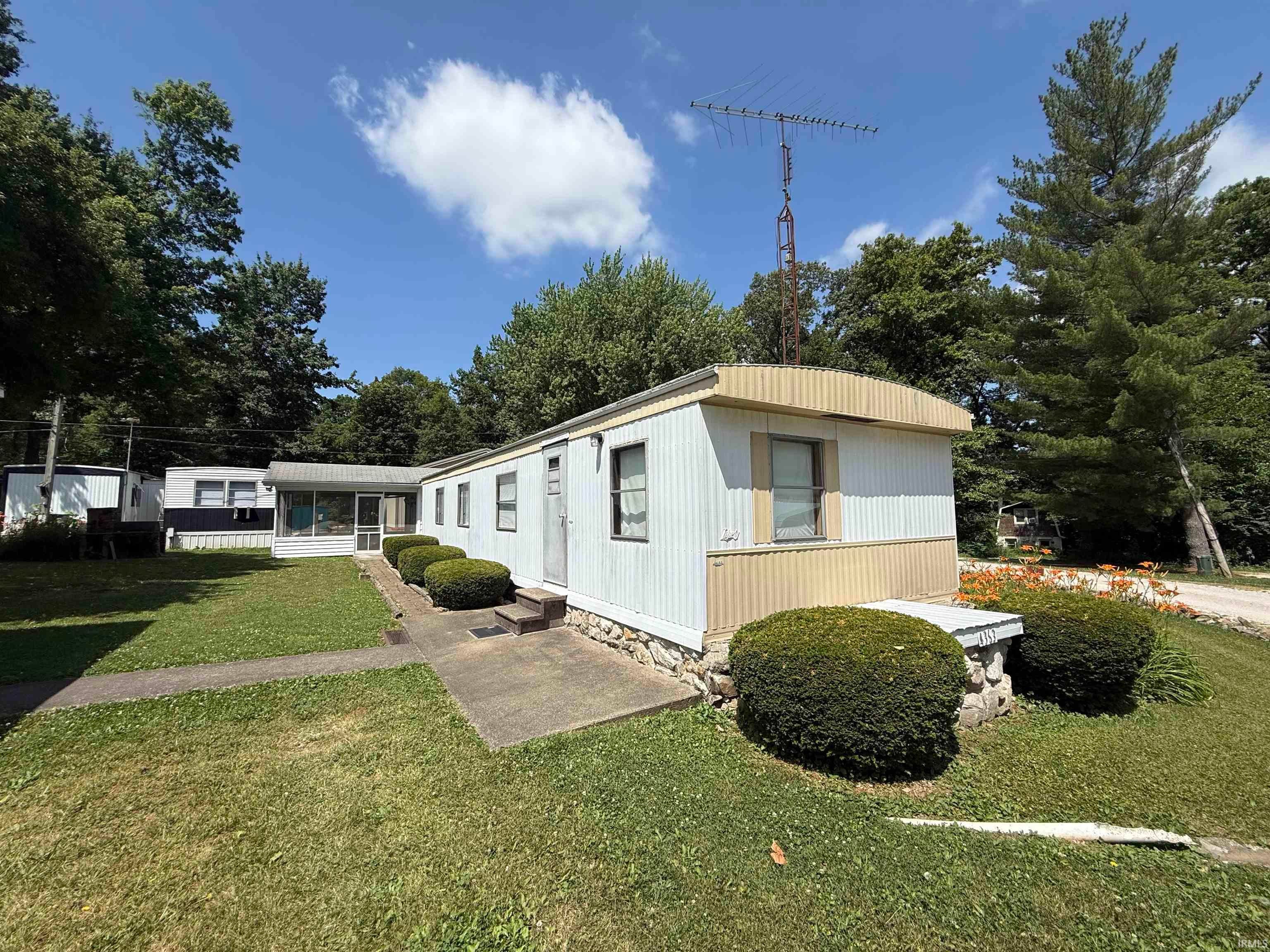 4363 N Private Rd, 1195 E — photo