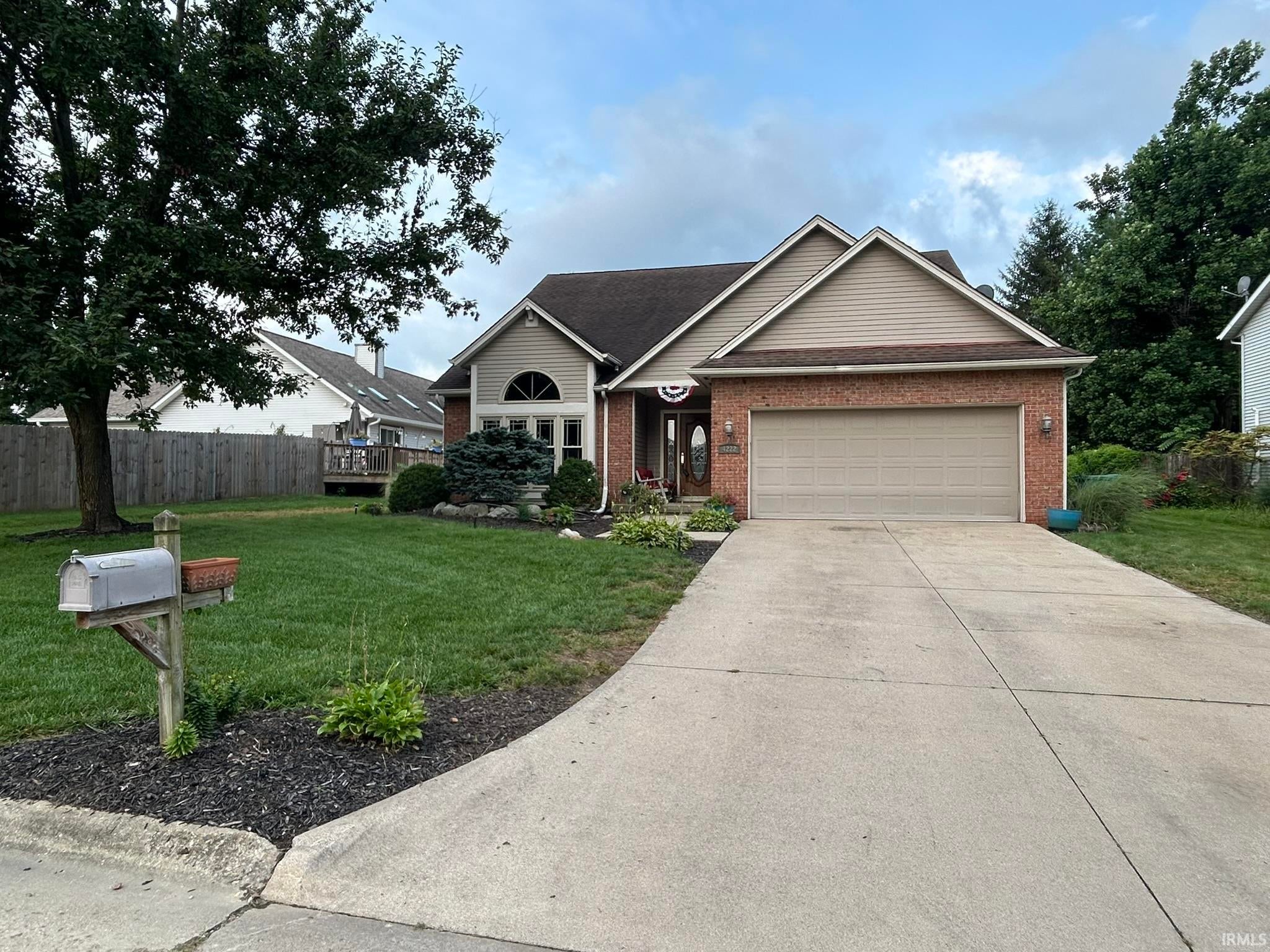 4222 Mayflower Drive — photo