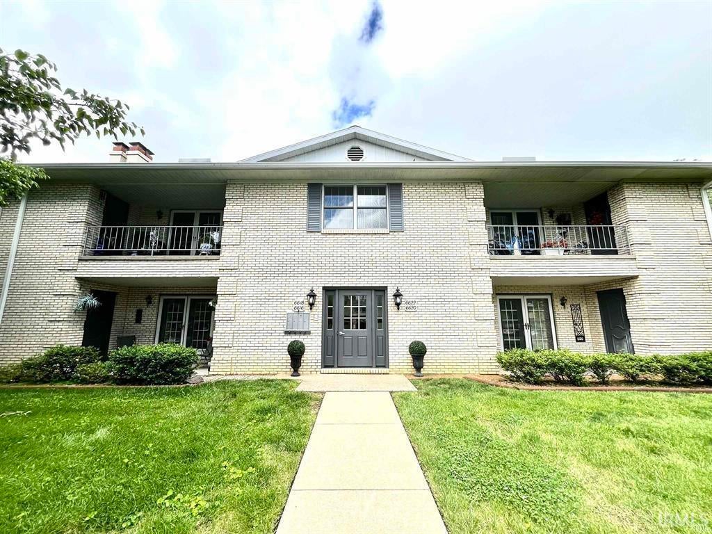 6618 Newburgh Road — photo
