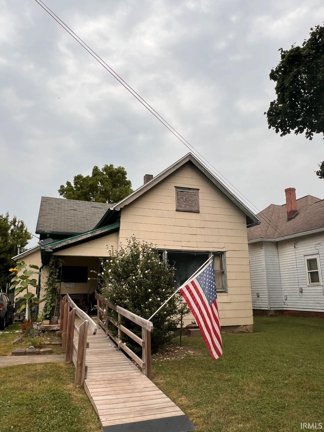 2206 Spring Street — photo