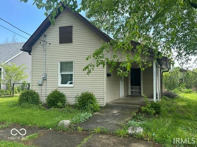 1051 John Street — photo