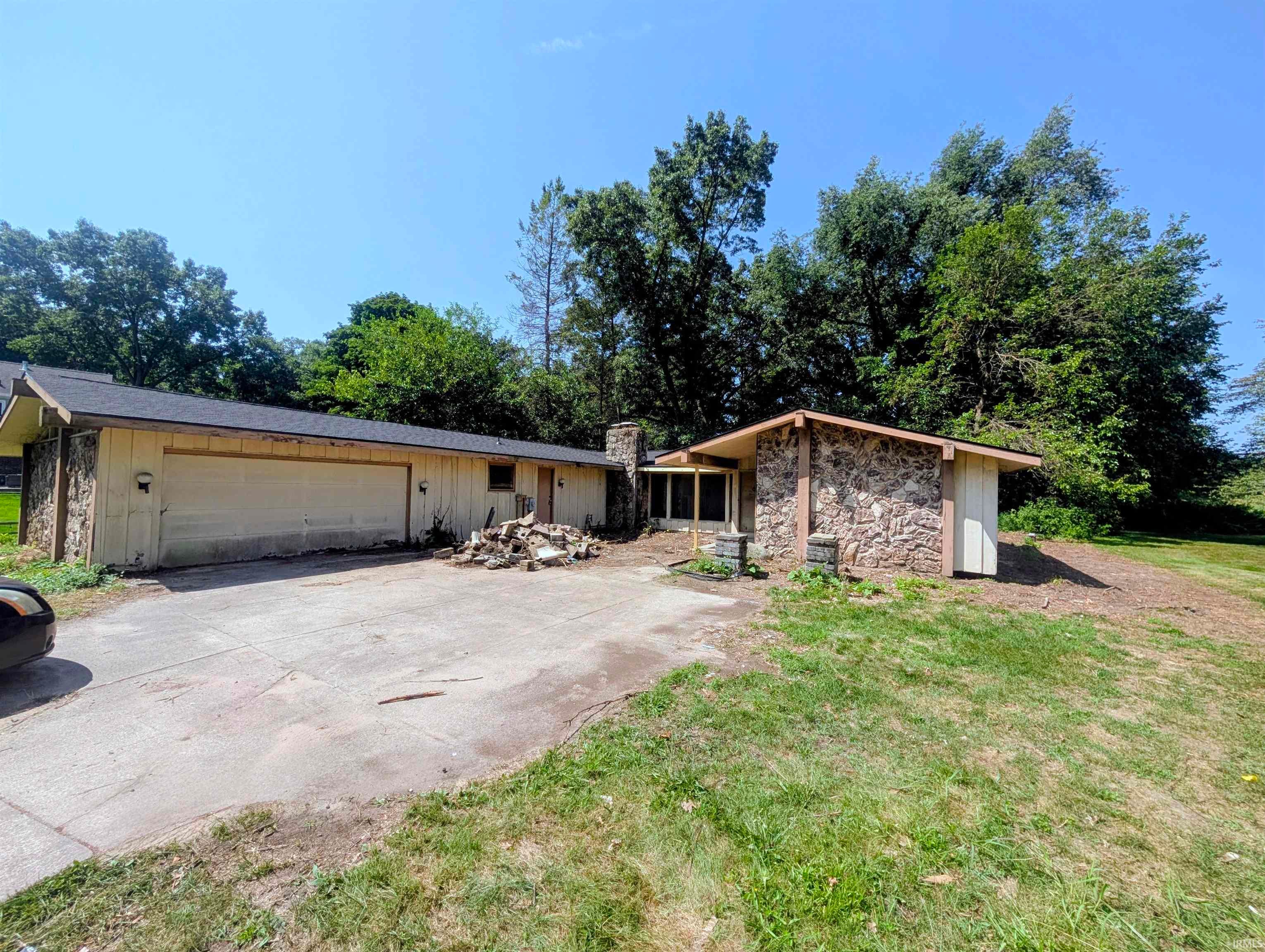 50745 Lincroft Drive — photo